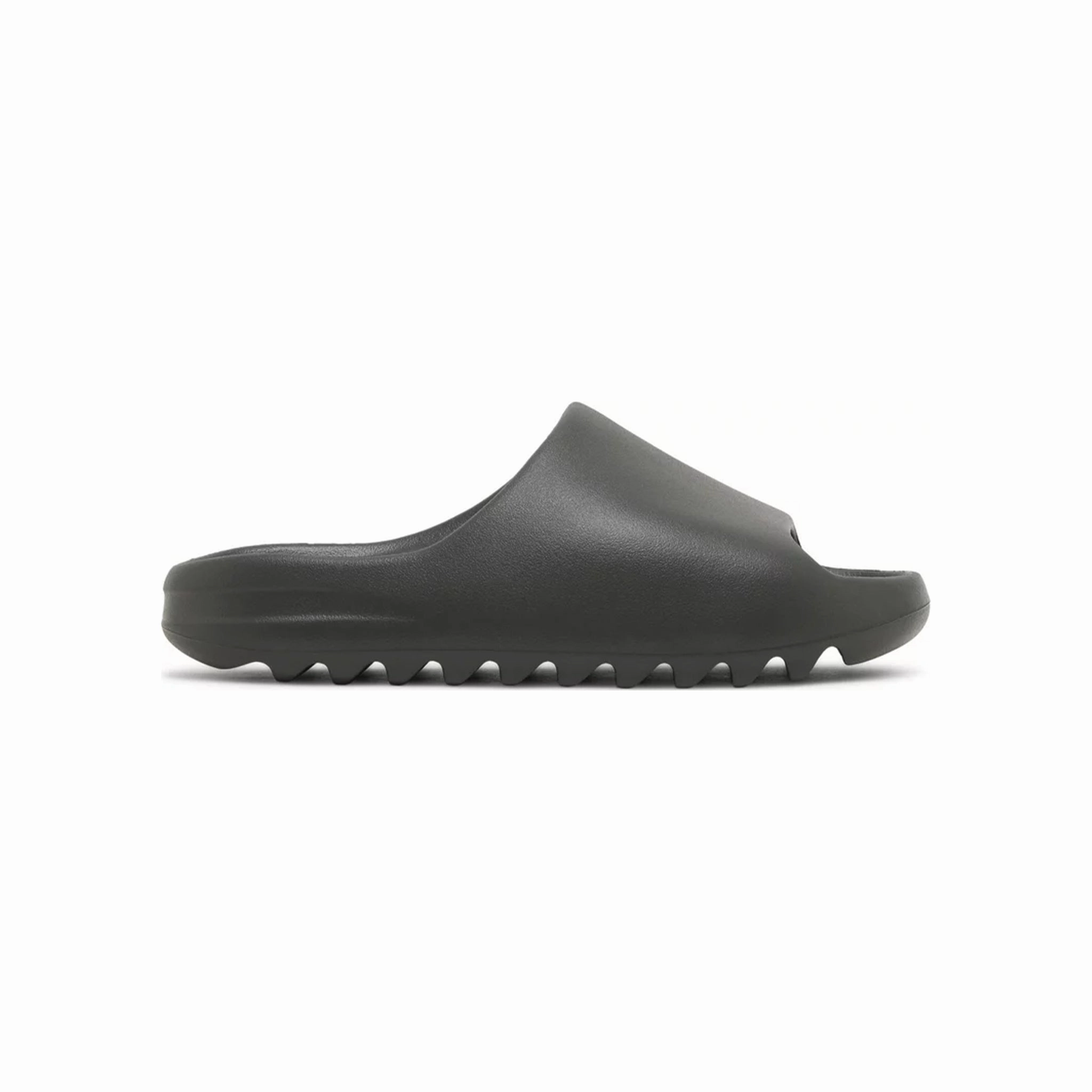 energy returning adidas Yeezy Slide Dark Onyx