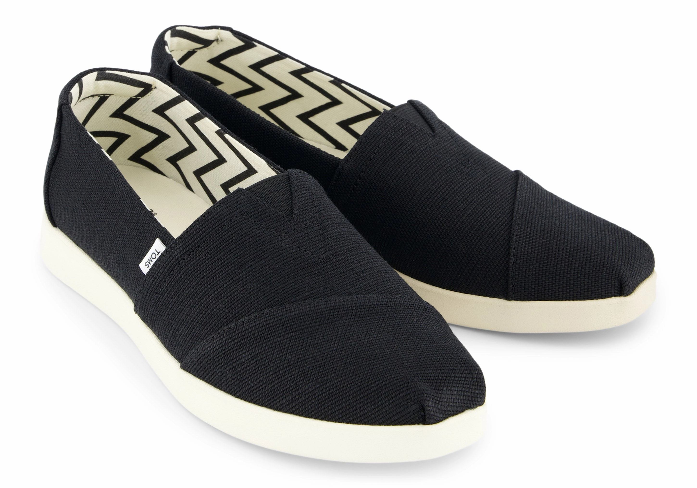 Alpargata Plus - Black Canvas Comfort Fit Step Minimalist Style