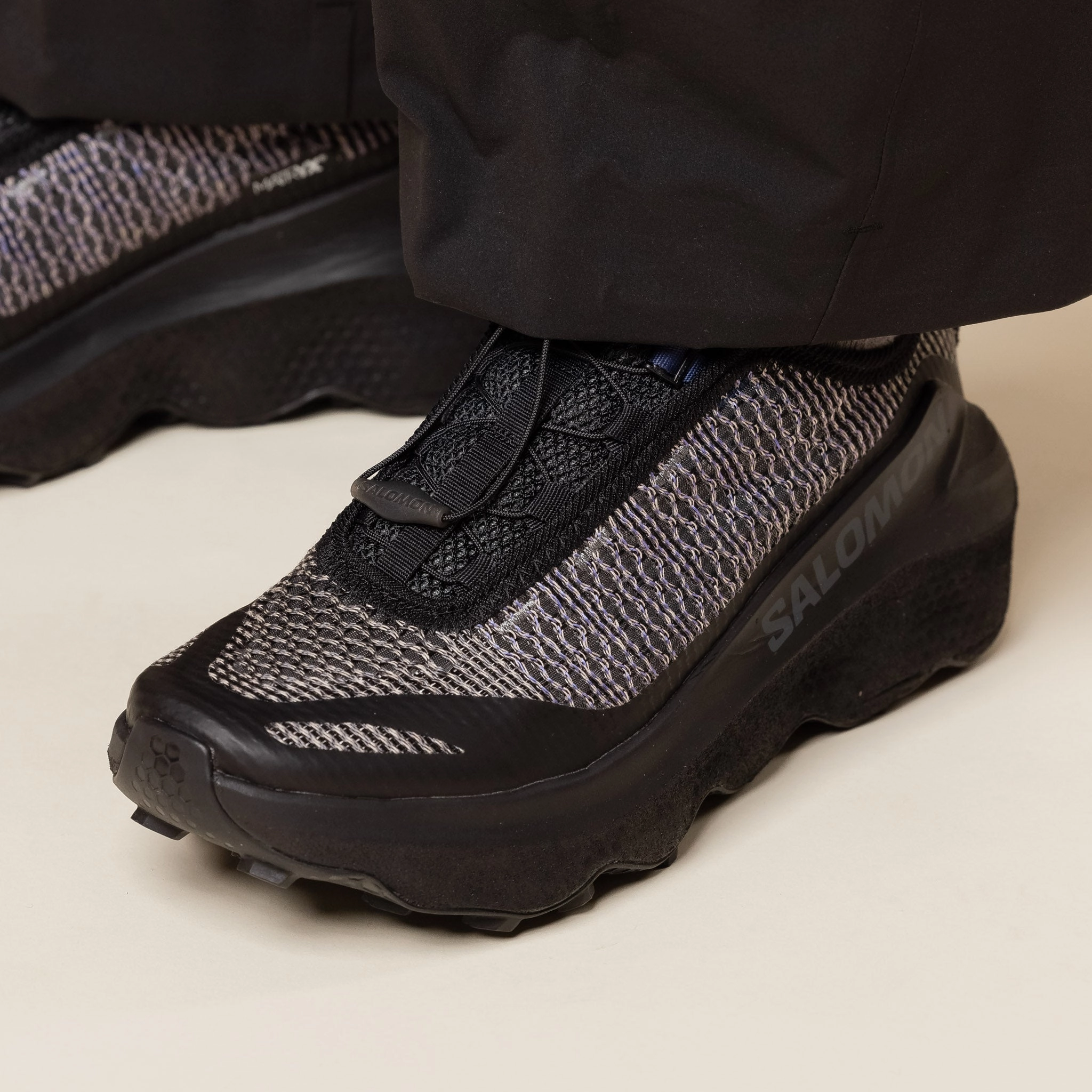 Coordination competitive running footwear Salomon Advanced - Orava Advanced - Black / Sedona Sage / Astral Aura