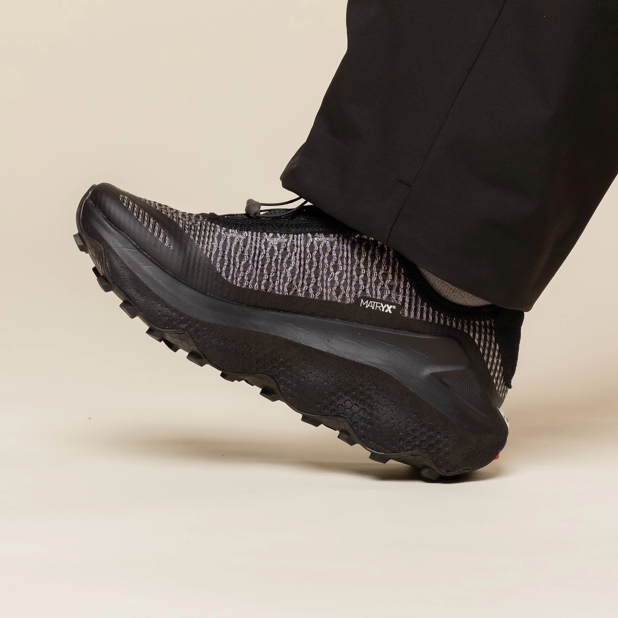 Salomon Advanced - Orava Advanced - Black / Sedona Sage / Astral Aura trail running shoes Unrivaled performance