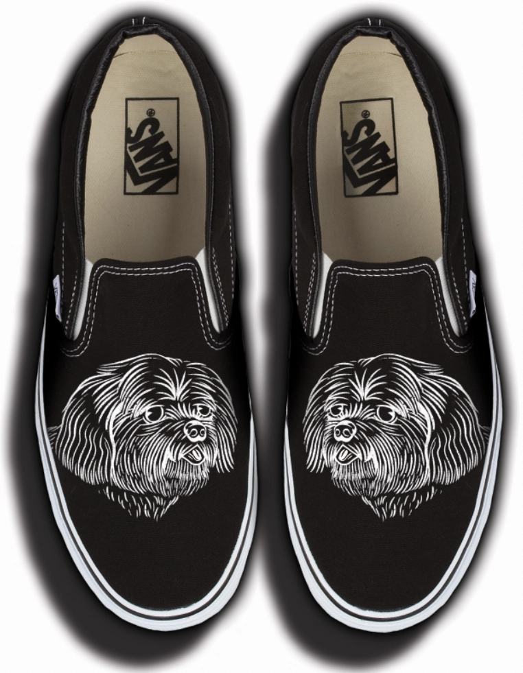 Baggins Original Slip on Shih Tzu Royal Mood Wind Block