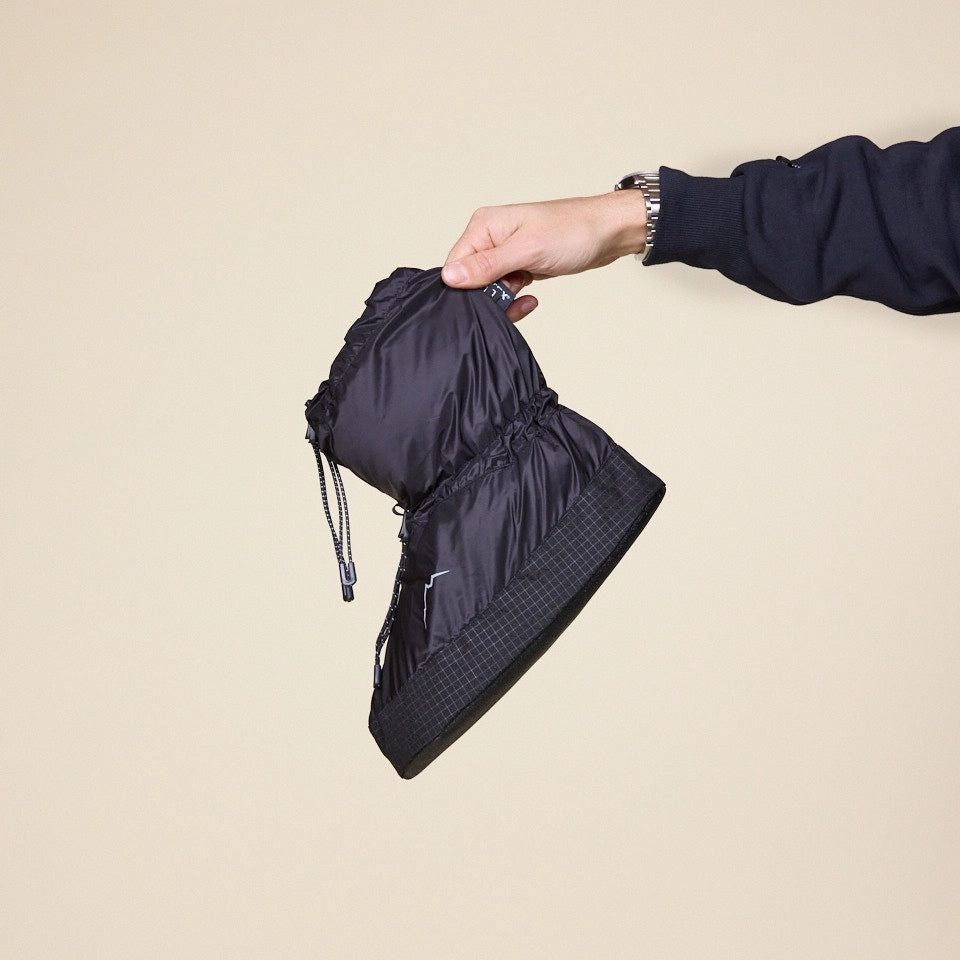 CAYL "Climb As You Love" - Down Booties - Black Adventure Trip Everyday Trails