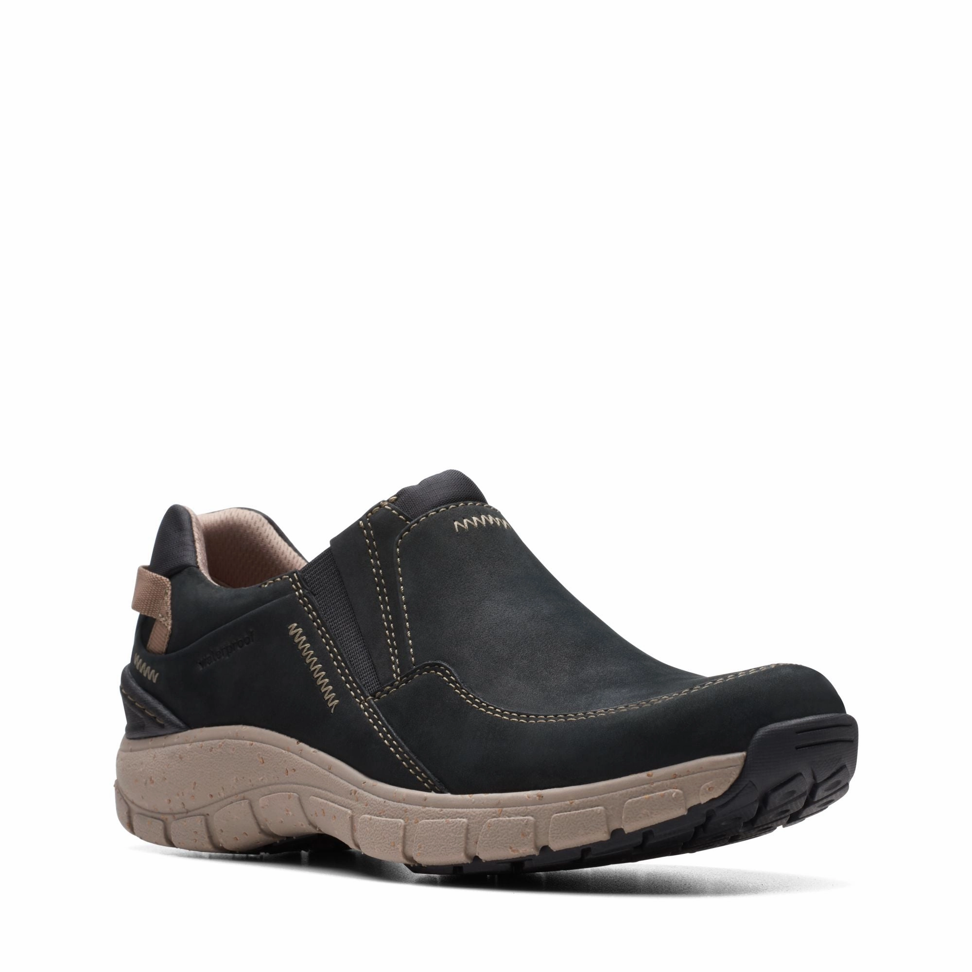 Move Light Clarks Women's Wave PlateauAP Black Nubuck