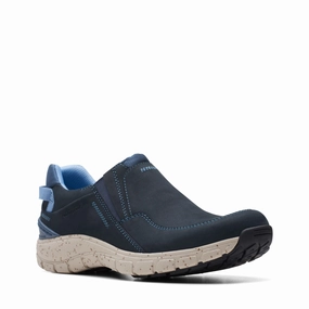 Clarks Women's Wave PlateauAP Navy Nubuck Unidirectional Airflow Vents Bold Outsole Geometry