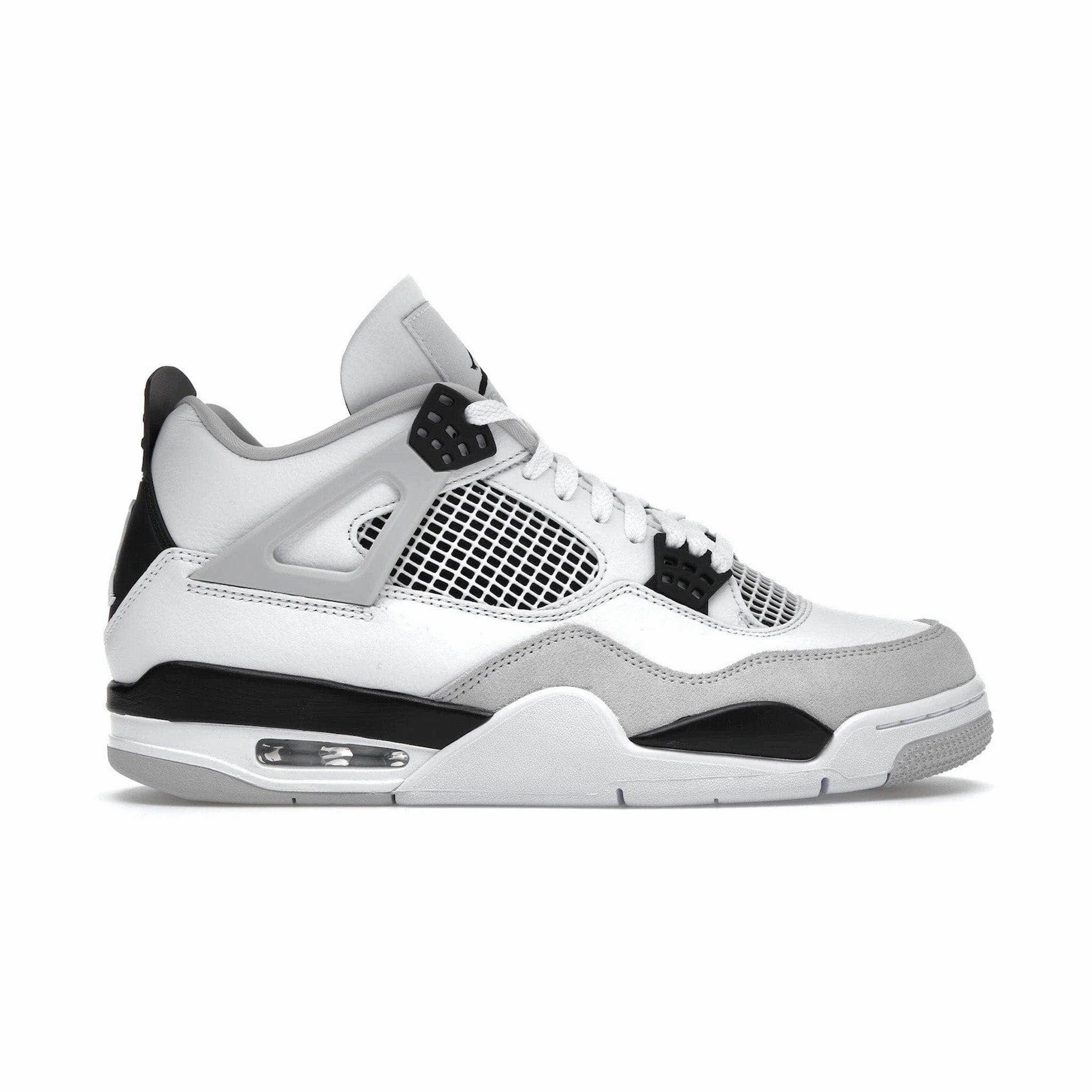 Jordan 4 Retro Military Black Rocker Sole Technology