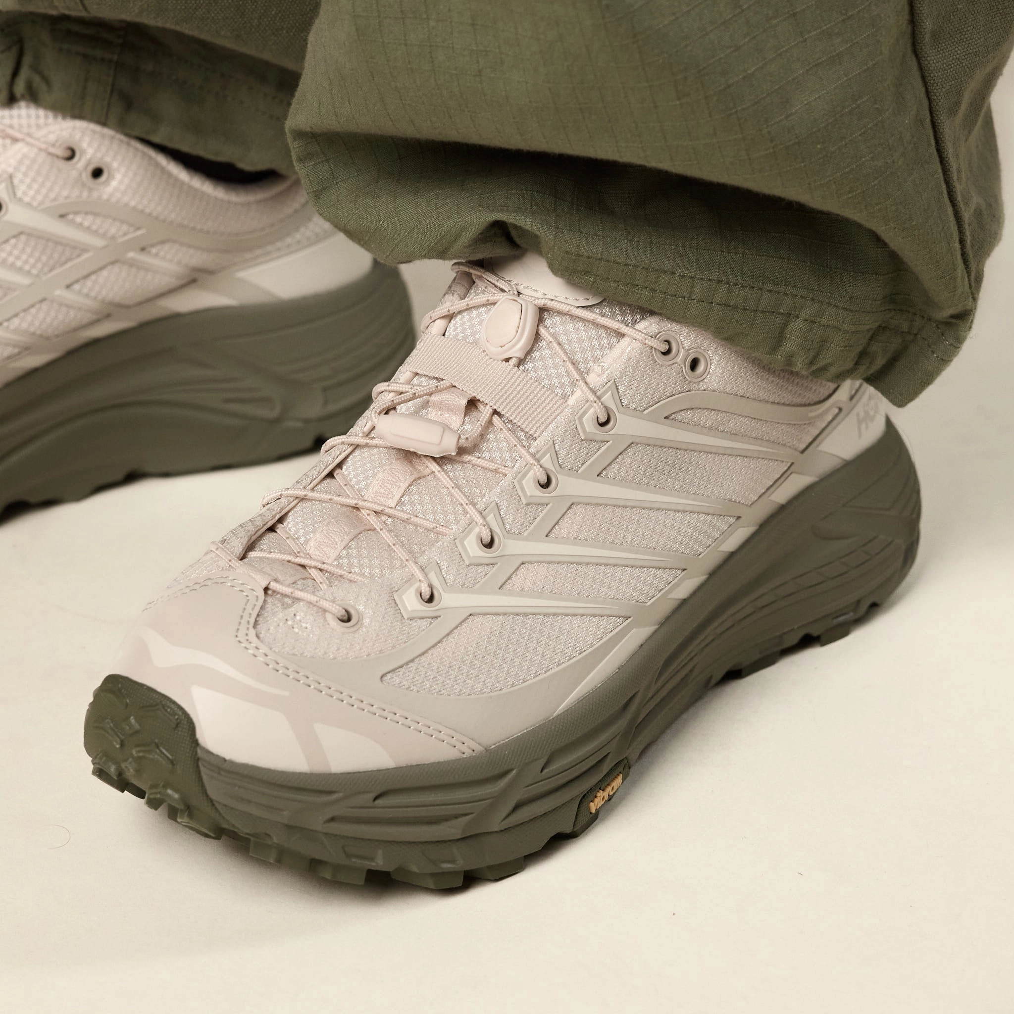 Gloss Mood Hoka - Mafate Three2 - Oat Milk / Eucalyptus