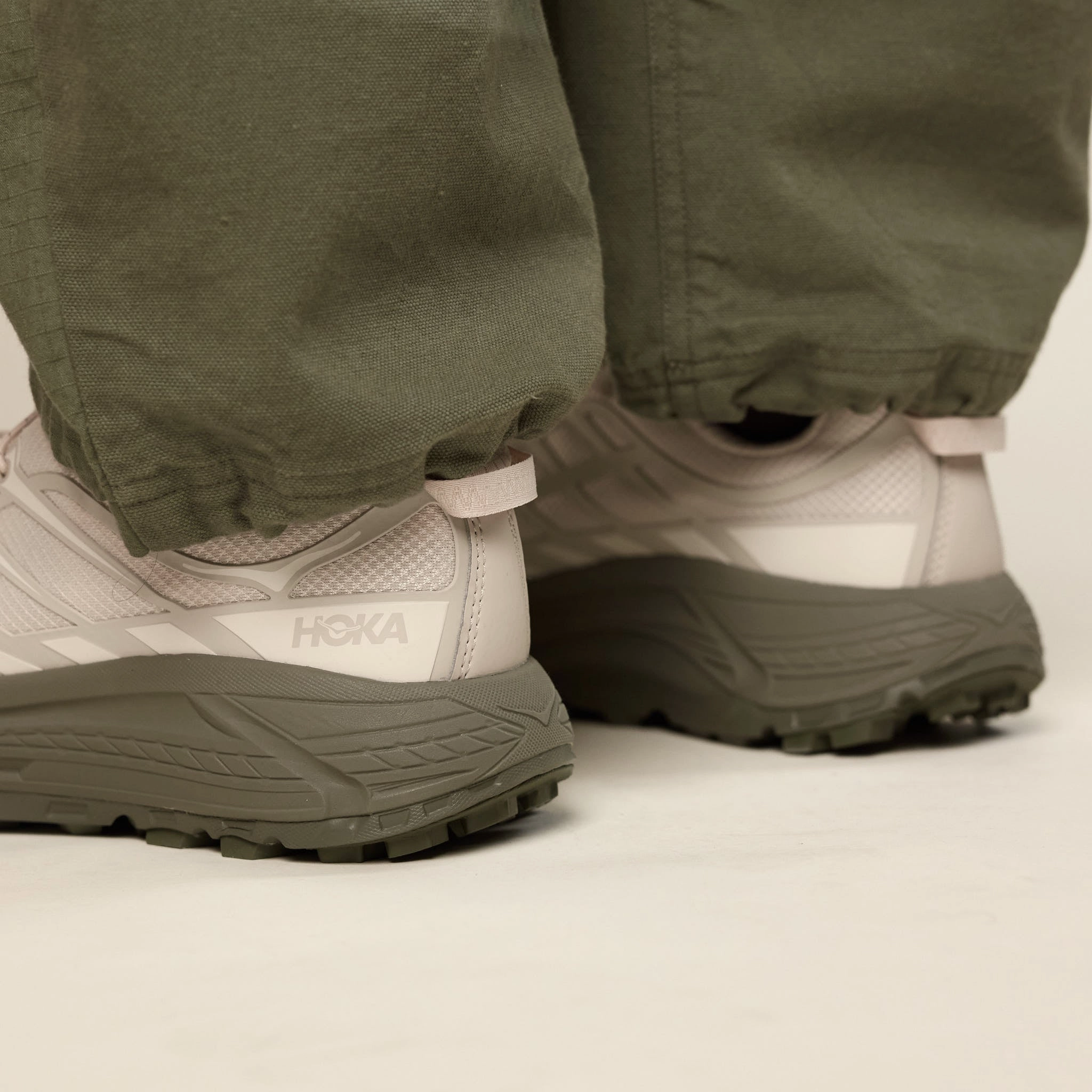 Pilates Cool Korean Trend Hoka - Mafate Three2 - Oat Milk / Eucalyptus