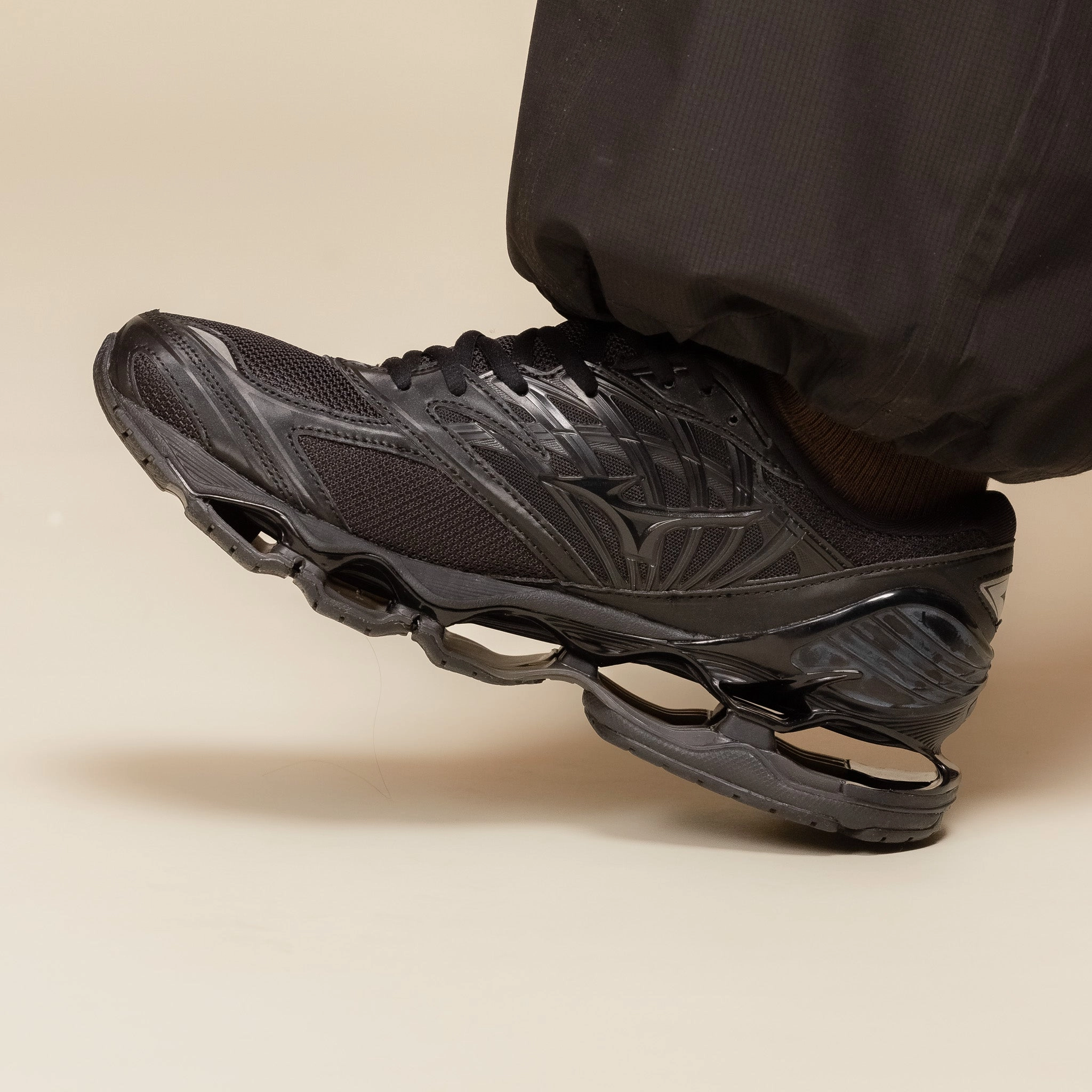 evening run Mizuno - Wave Prophecy LS - Black / Black / Black