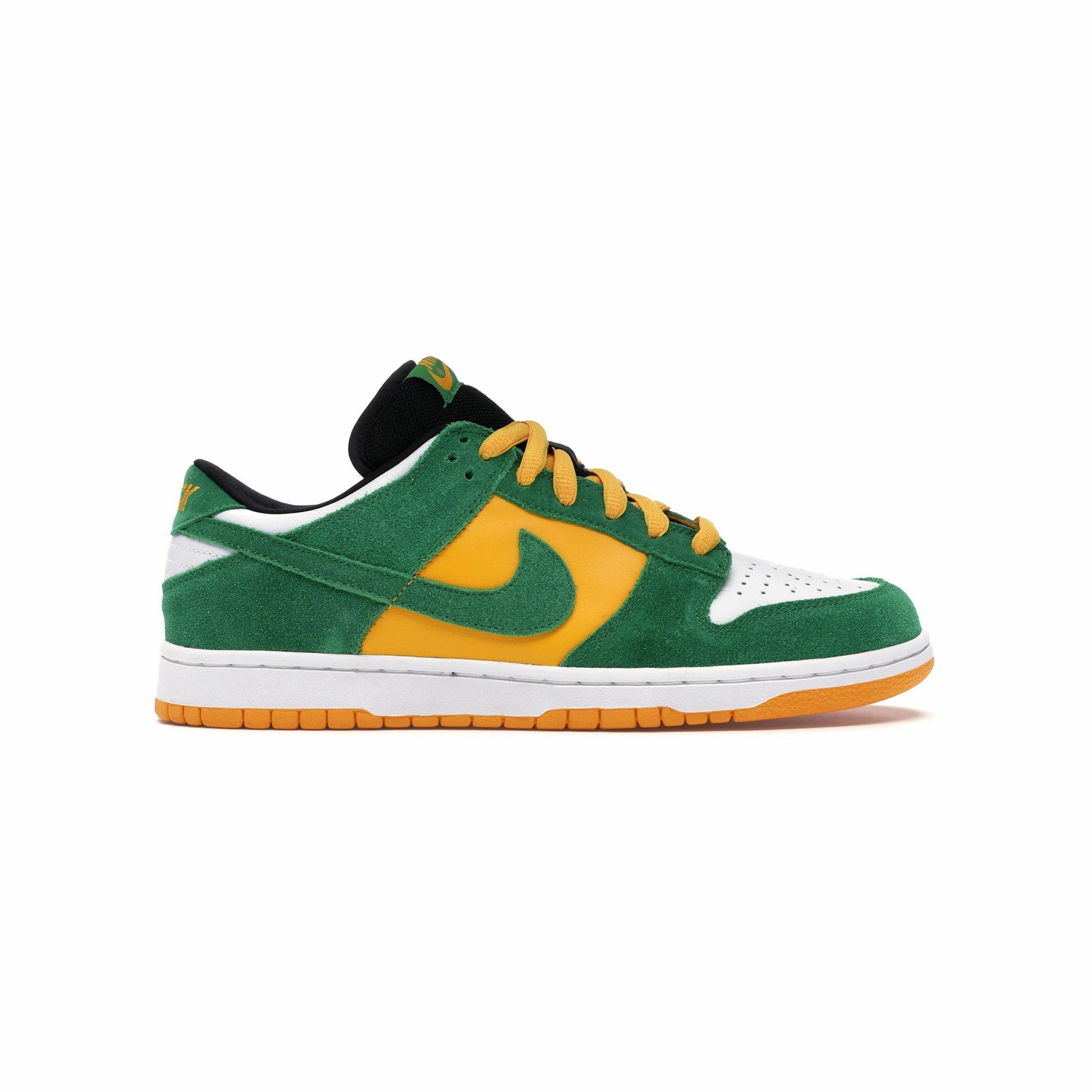 Thermoregulating Liner Soft-touch design Nike SB Dunk Low Bucks