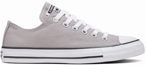 group walk Converse Chuck Taylor All Star Low Top Totally Neutral