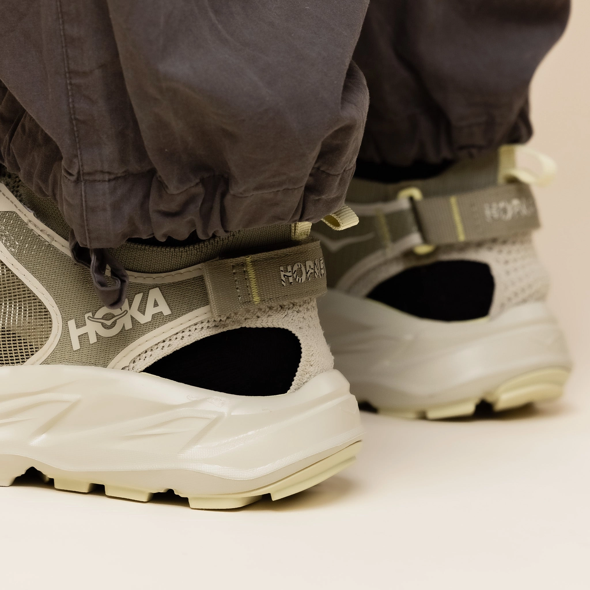 Hoka - Hopara 2 - Wild Mushroom / Oyster Mushroom Style Pop Closet Core