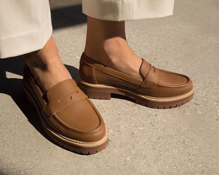 Ultra Comfort Comfort Walk Slip Cara Loafer - Tan Leather