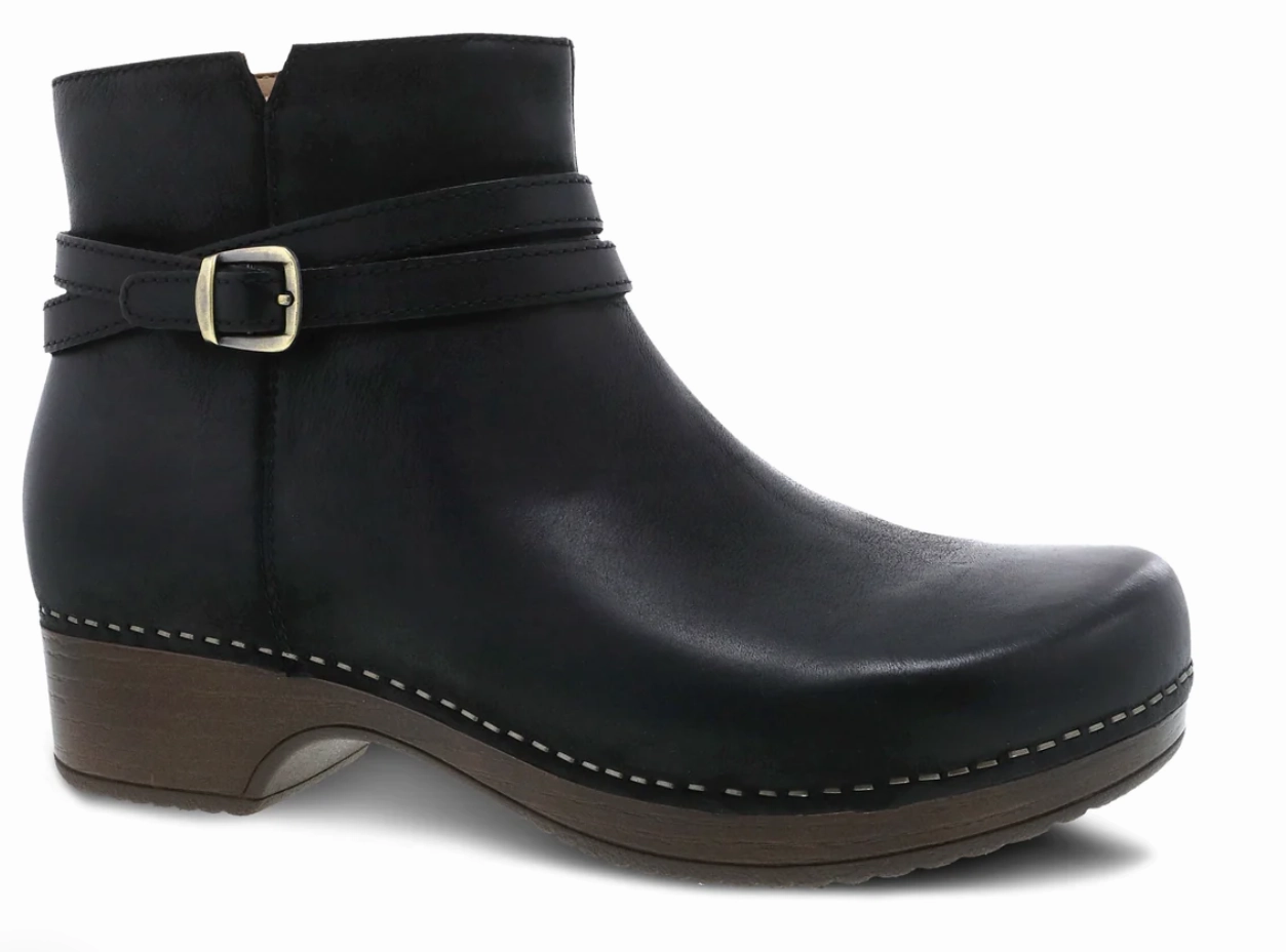 Utility Design Classic Color Dansko Women's Brook Black Burnished Nubuck