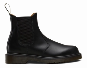 Dr. Martens 2976 Smooth Leather Chelsea Hi Top Black PU
