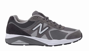 New Balance Men's 1540v3 Grey with Black Sleek Form Tread Easy
