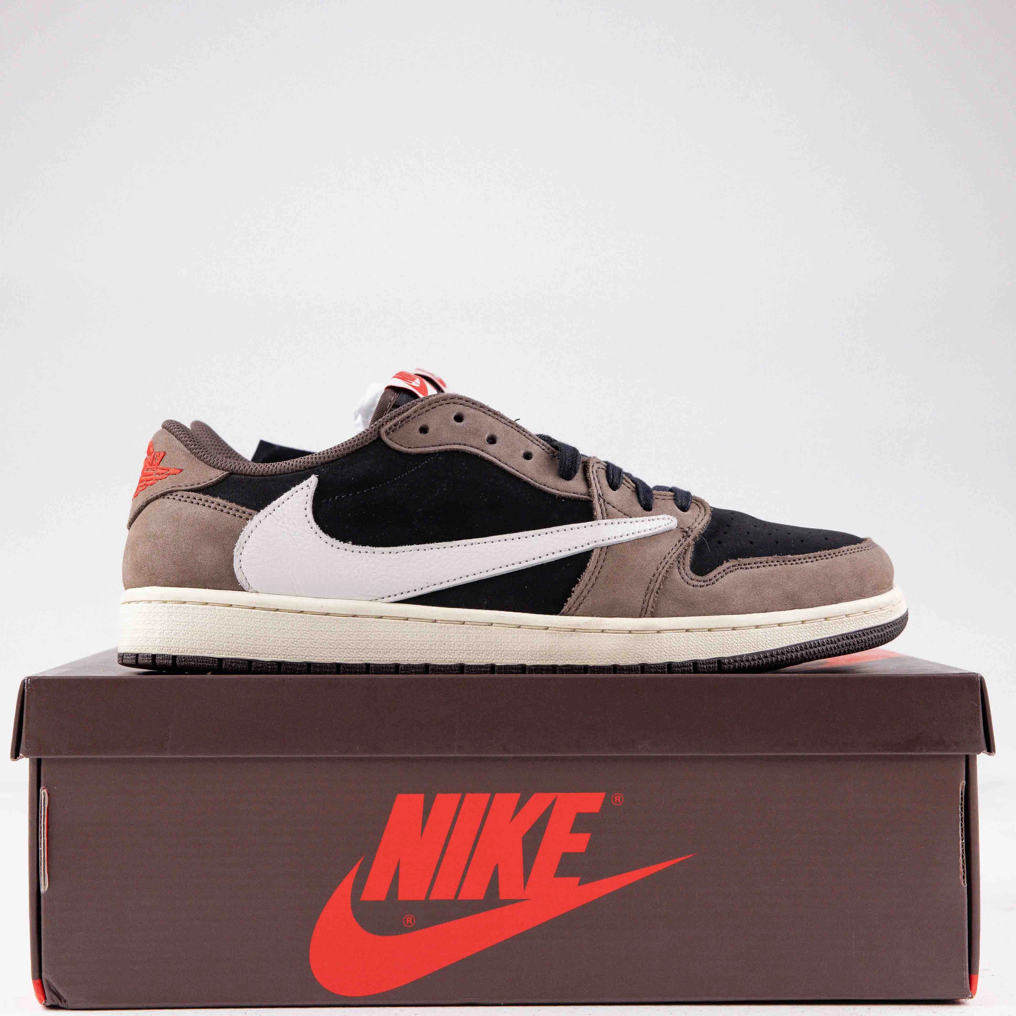 Gel Soft Jordan 1 Retro Low OG SP Travis Scott Mocha - Used - 2982
