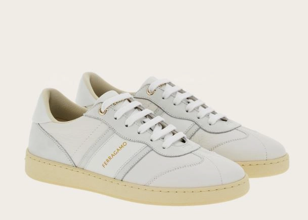 Mountain Strong Moon Walk Achille in Bianco