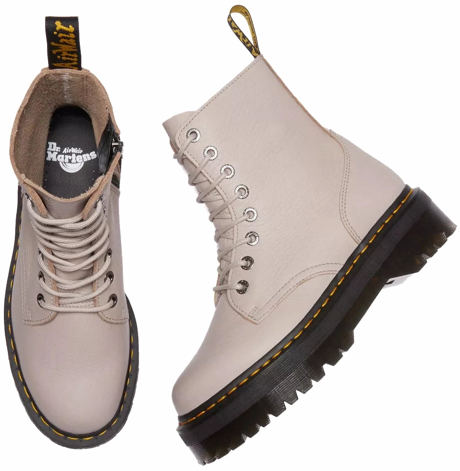 Comfortable Padding Dr. Martens Jadon III Vintage Taupe Pisa