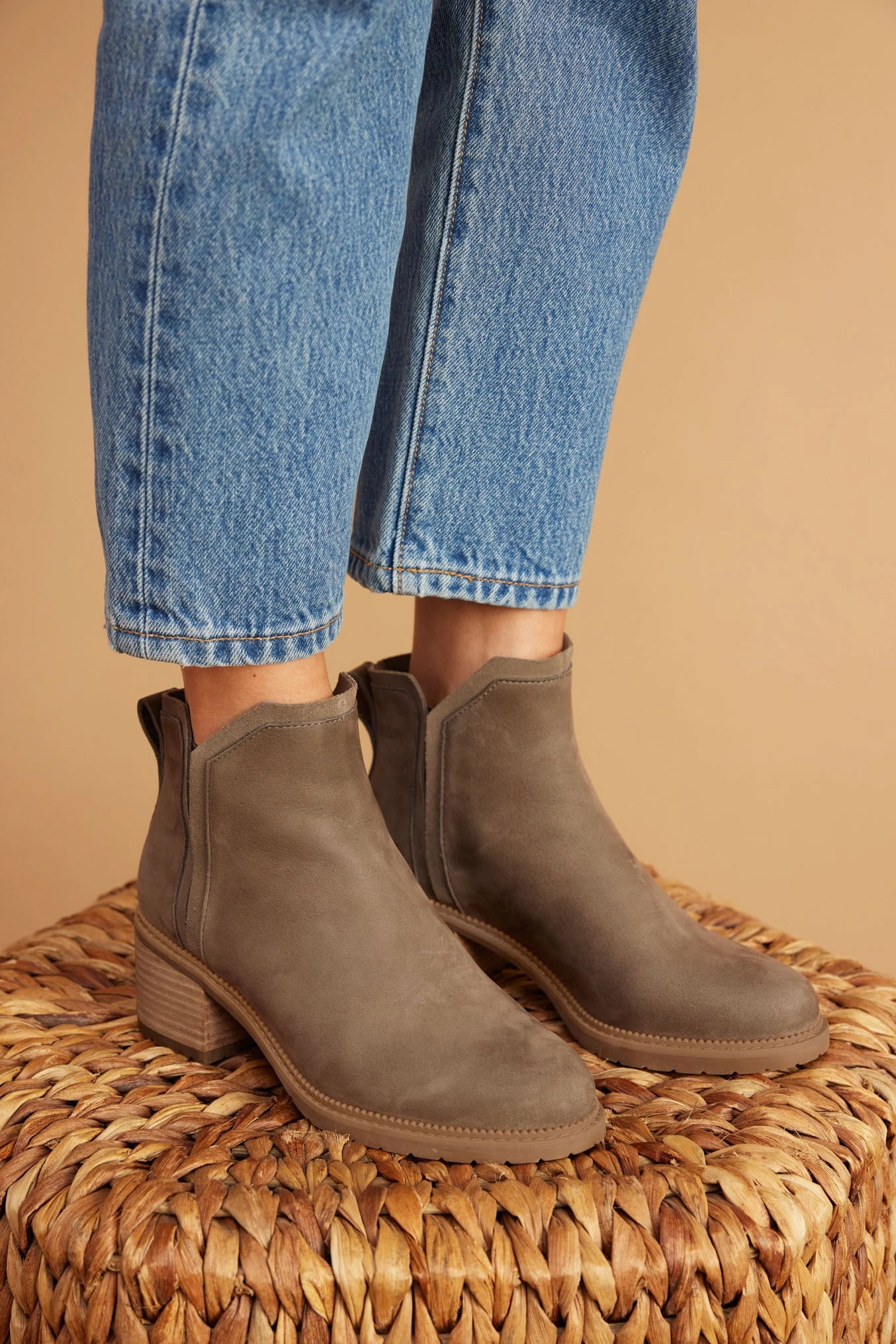 Cushioned Insole Modern Edge Hailey Ankle Boot - Canteen Leather