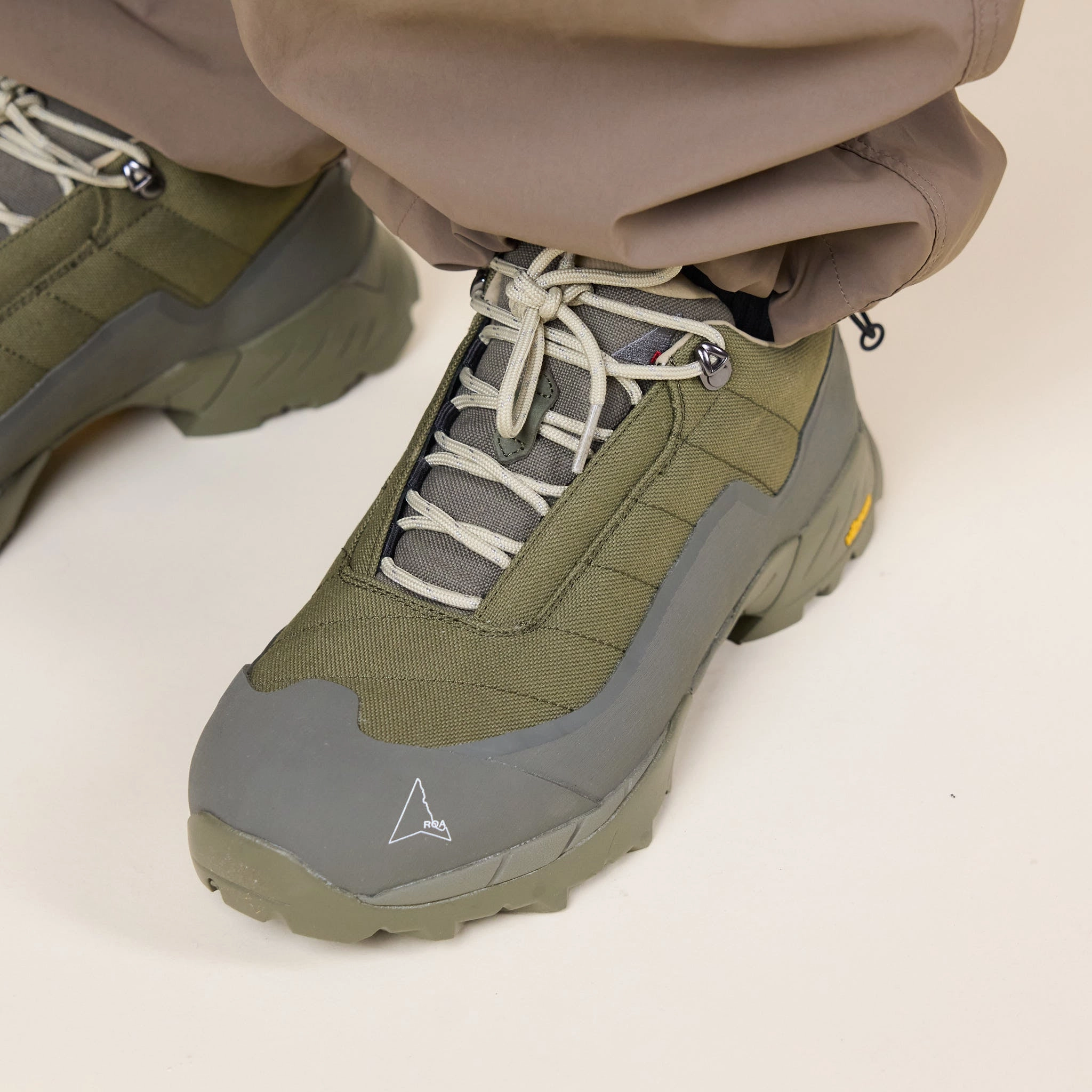 Roa Hiking - Katharina Approach Shoes - Forest Green Hill Tough Pair Quick