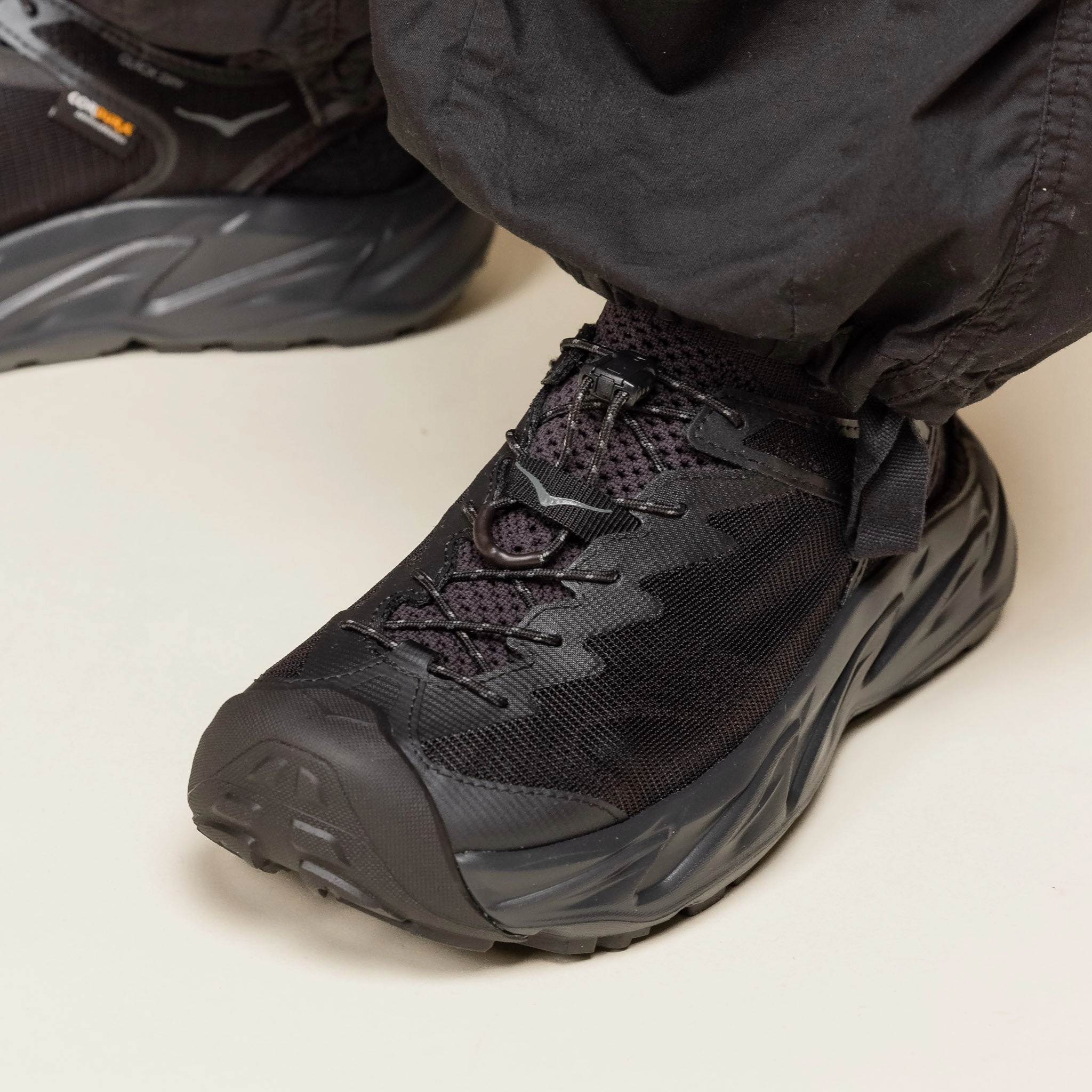 All Season Boots Hoka - Hopara 2 - Black / Black