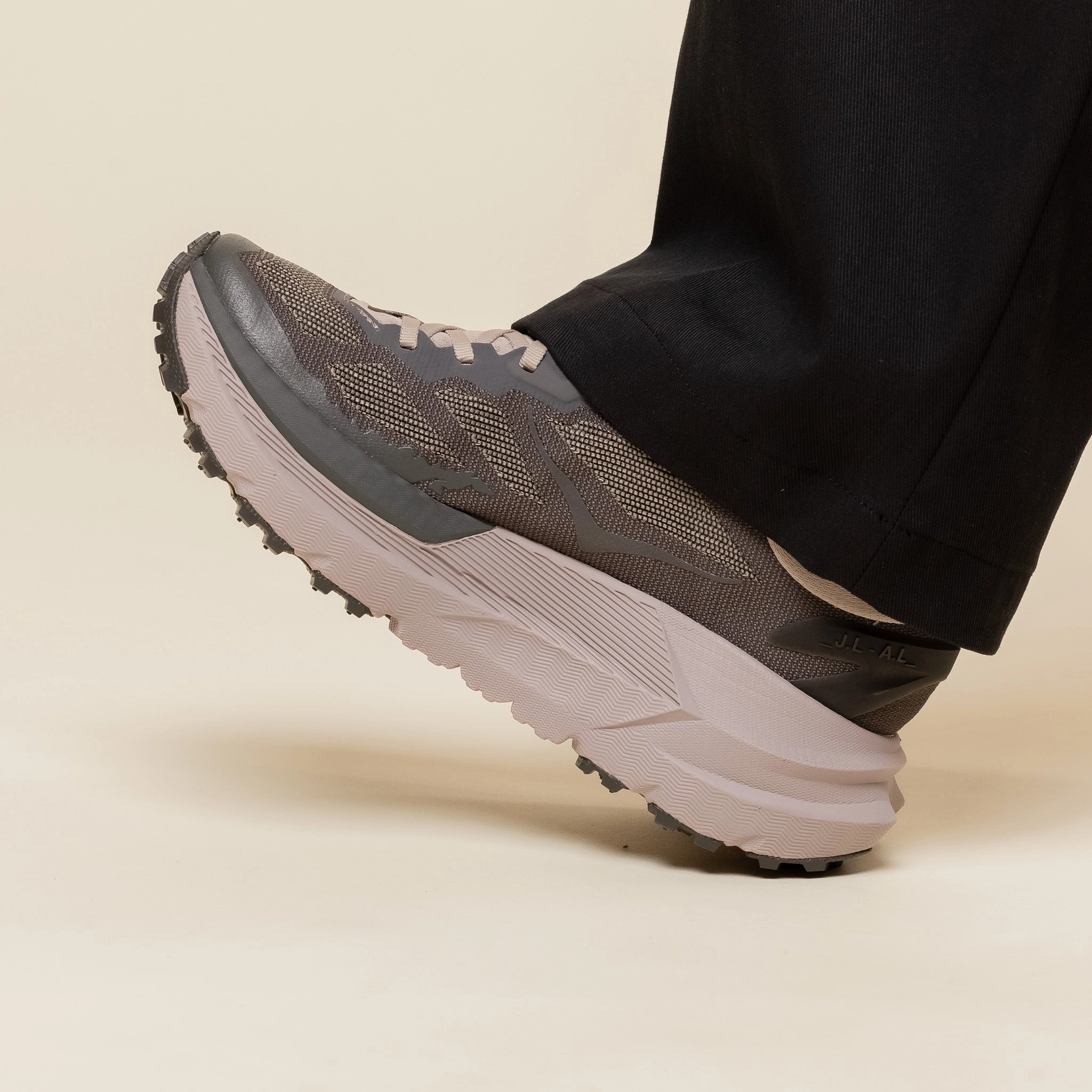 Hoka x J.L-A.L - Mafate X J.L-A.L - Beluga / Volcanic Ash recovery running shoes High Top Design