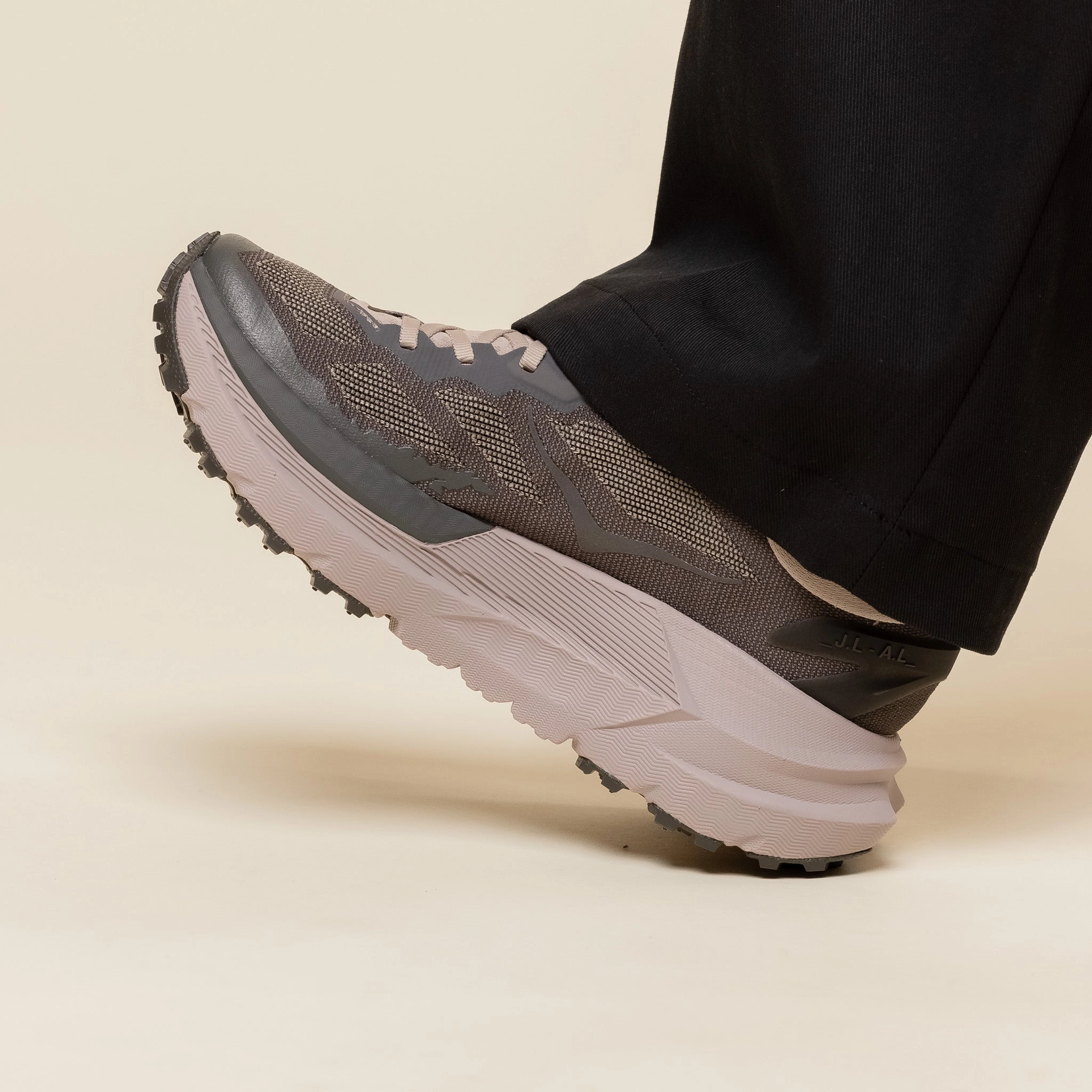 Hoka x J.L-A.L - Mafate X J.L-A.L - Beluga / Volcanic Ash recovery running shoes High Top Design