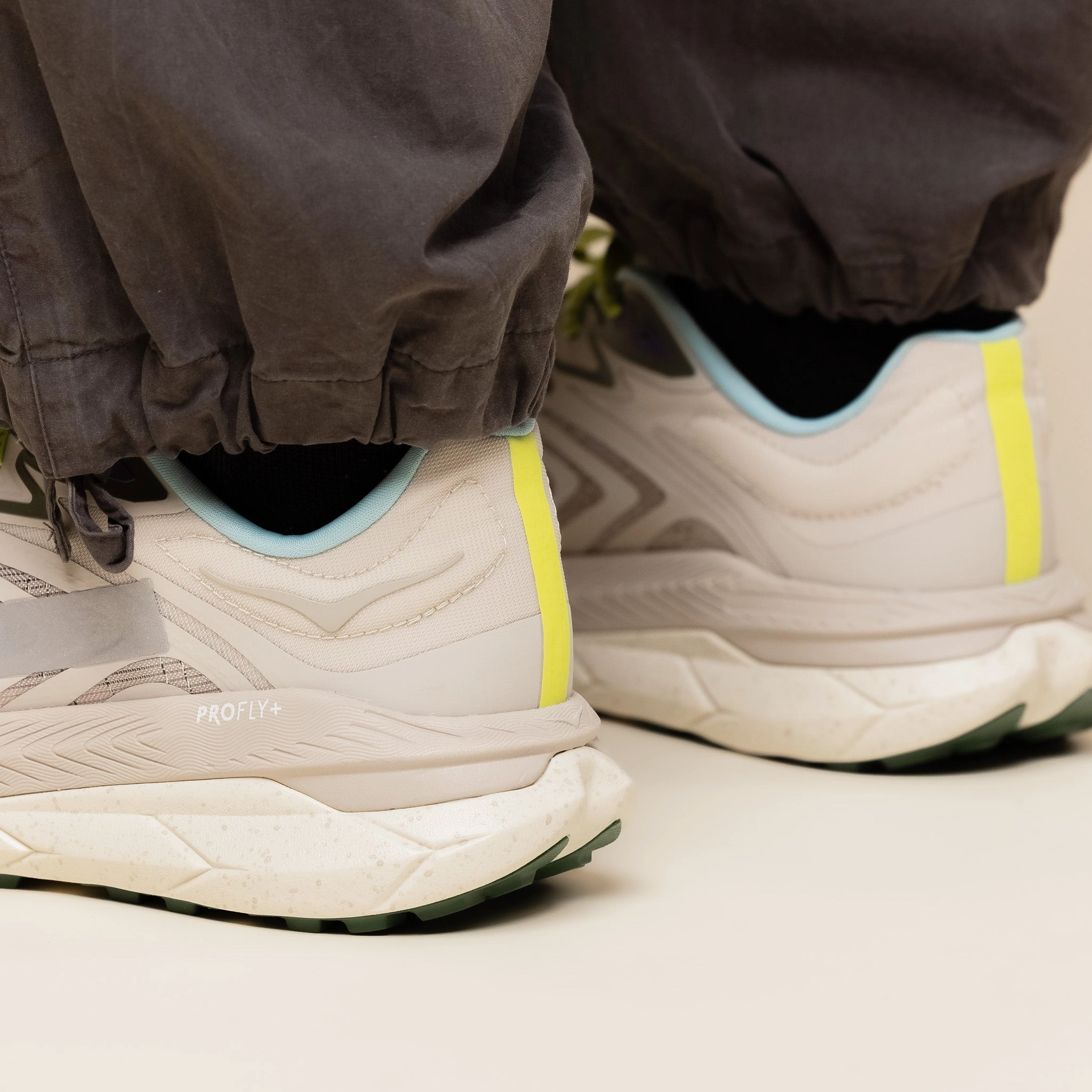 Rain Guard Peak Mode Hoka x MAAP - U Tecton X2 MAAP - Limeade