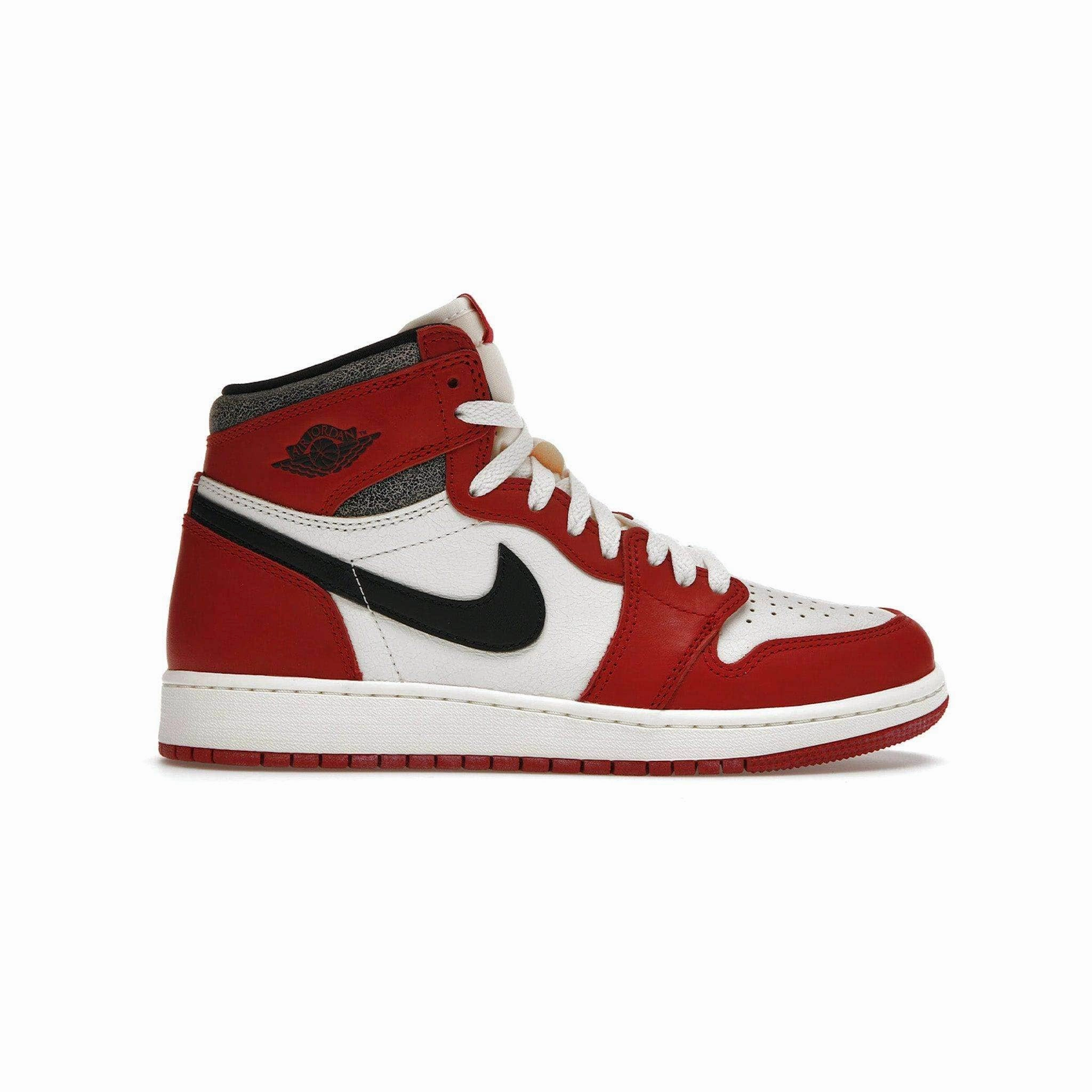 Jordan 1 Retro High OG Chicago Lost and Found (GS) Peak Step