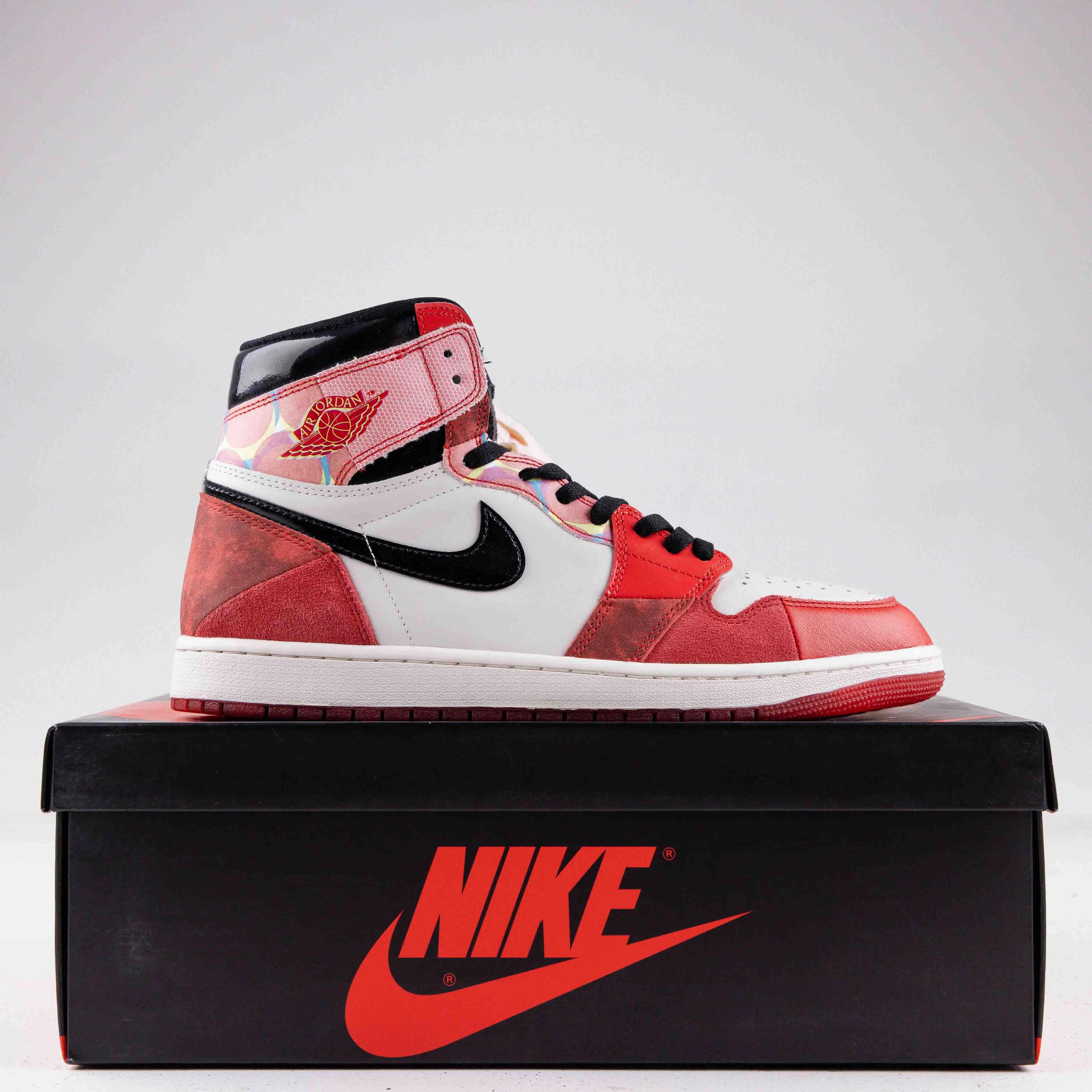 Jordan 1 Retro High OG Spider-Man Across the Spider-Verse - Used - 2973 Balance Core