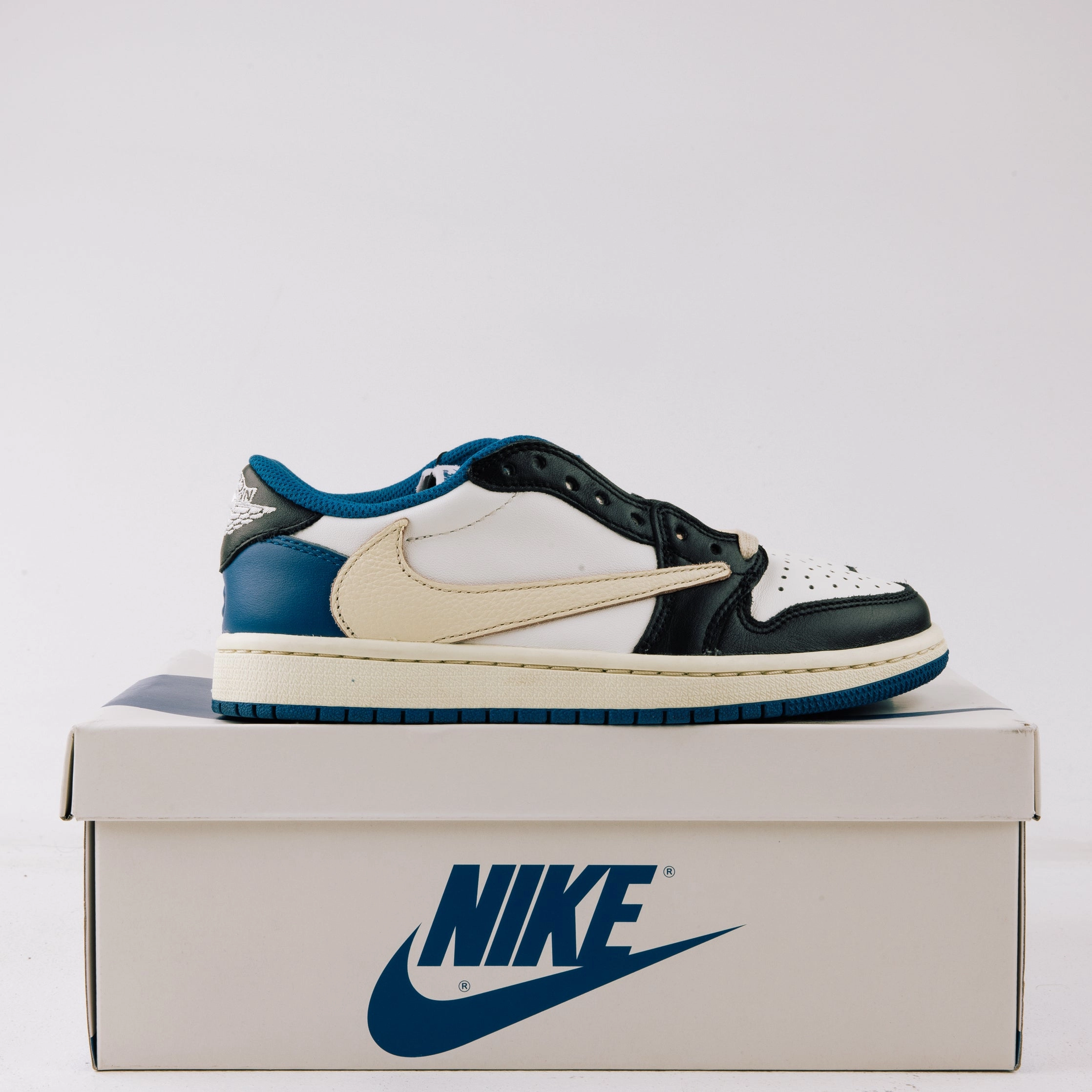 Jordan 1 Retro Low OG SP Fragment x Travis Scott - Used - 0974 Japan Neat