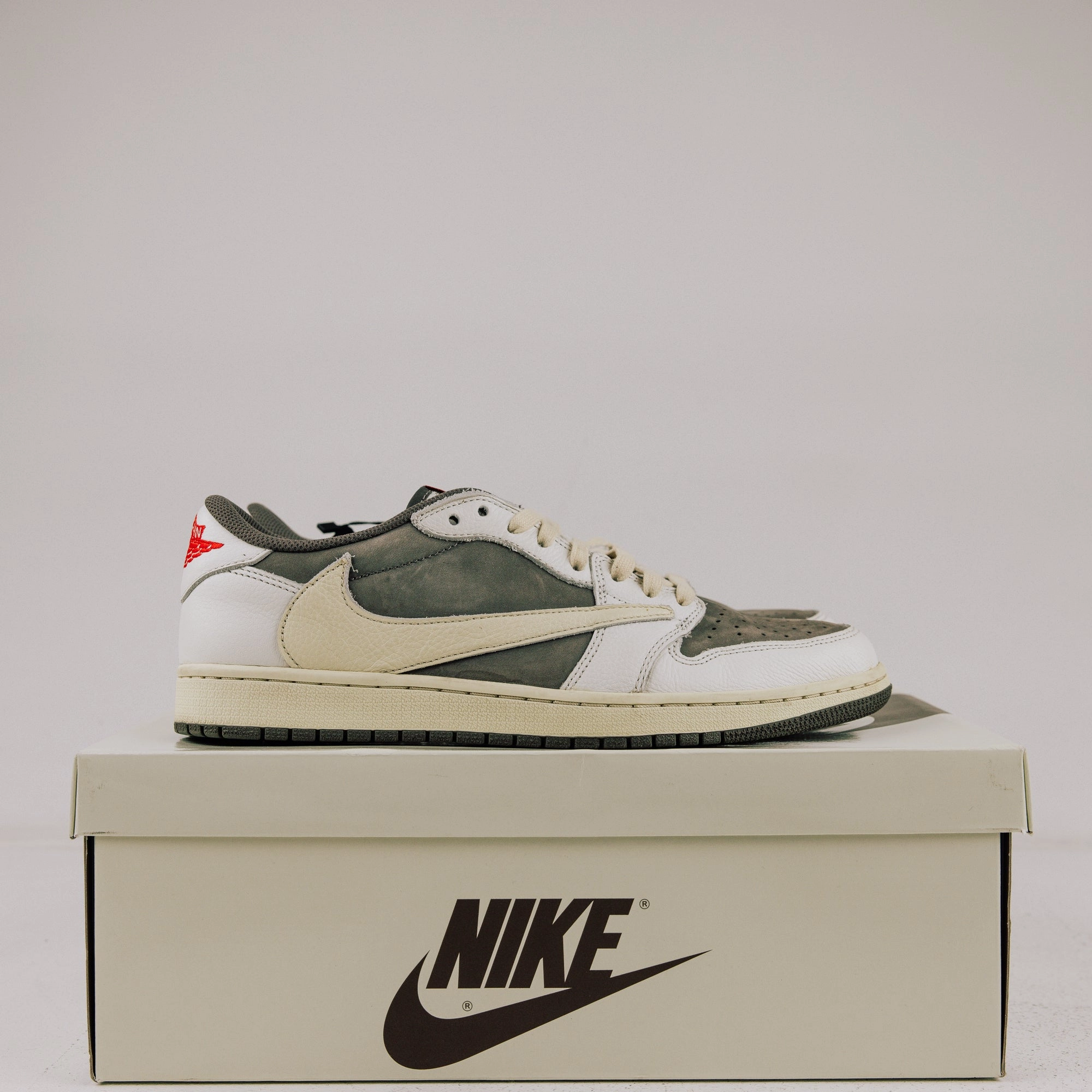 Balance Core Couple Pair Jordan 1 Retro Low OG SP Travis Scott Reverse Mocha - Used - 2816