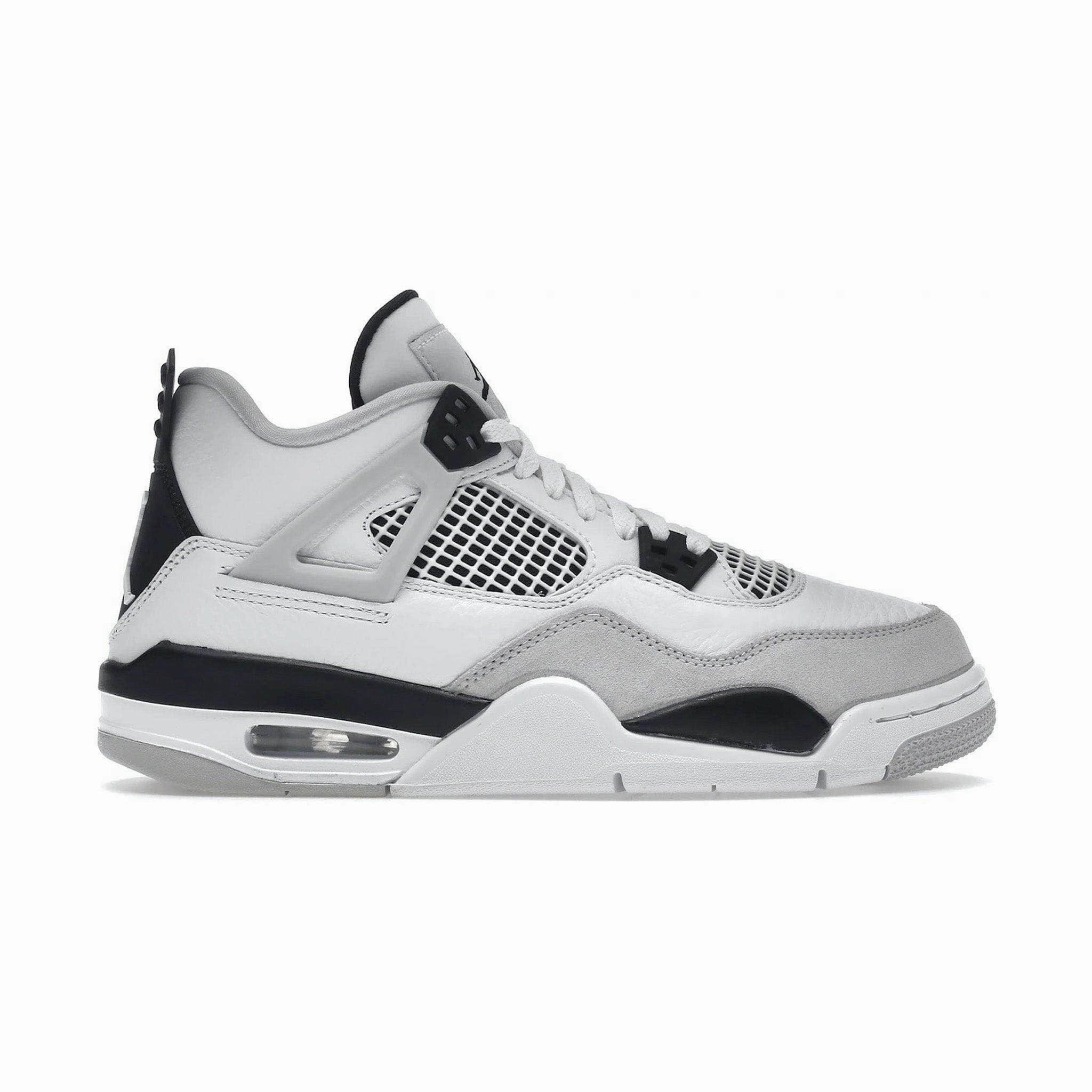 Slip Resistant Grooves Jordan 4 Retro Military Black (GS)