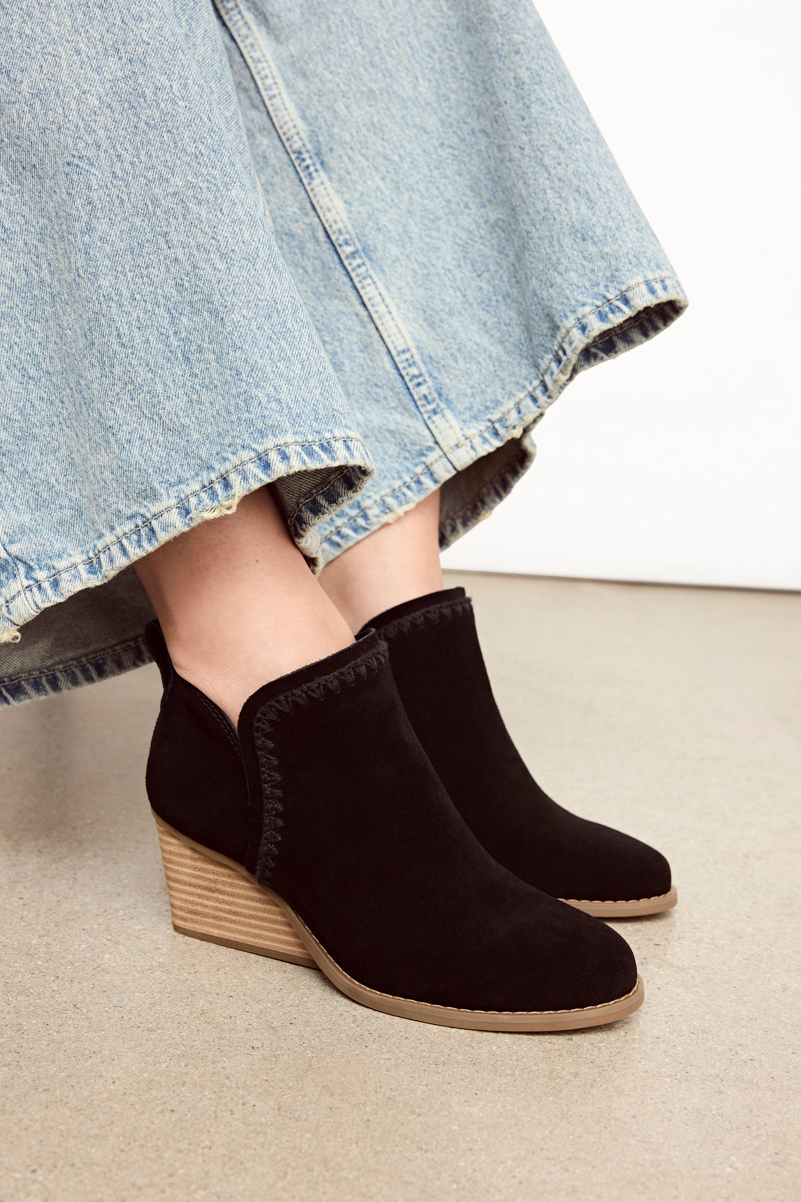 Kaia Ankle Boot - Black Suede Shine Silver