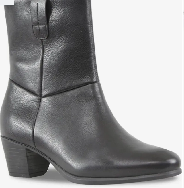 Munro Women's Tyler Boots Black Leather City Trek