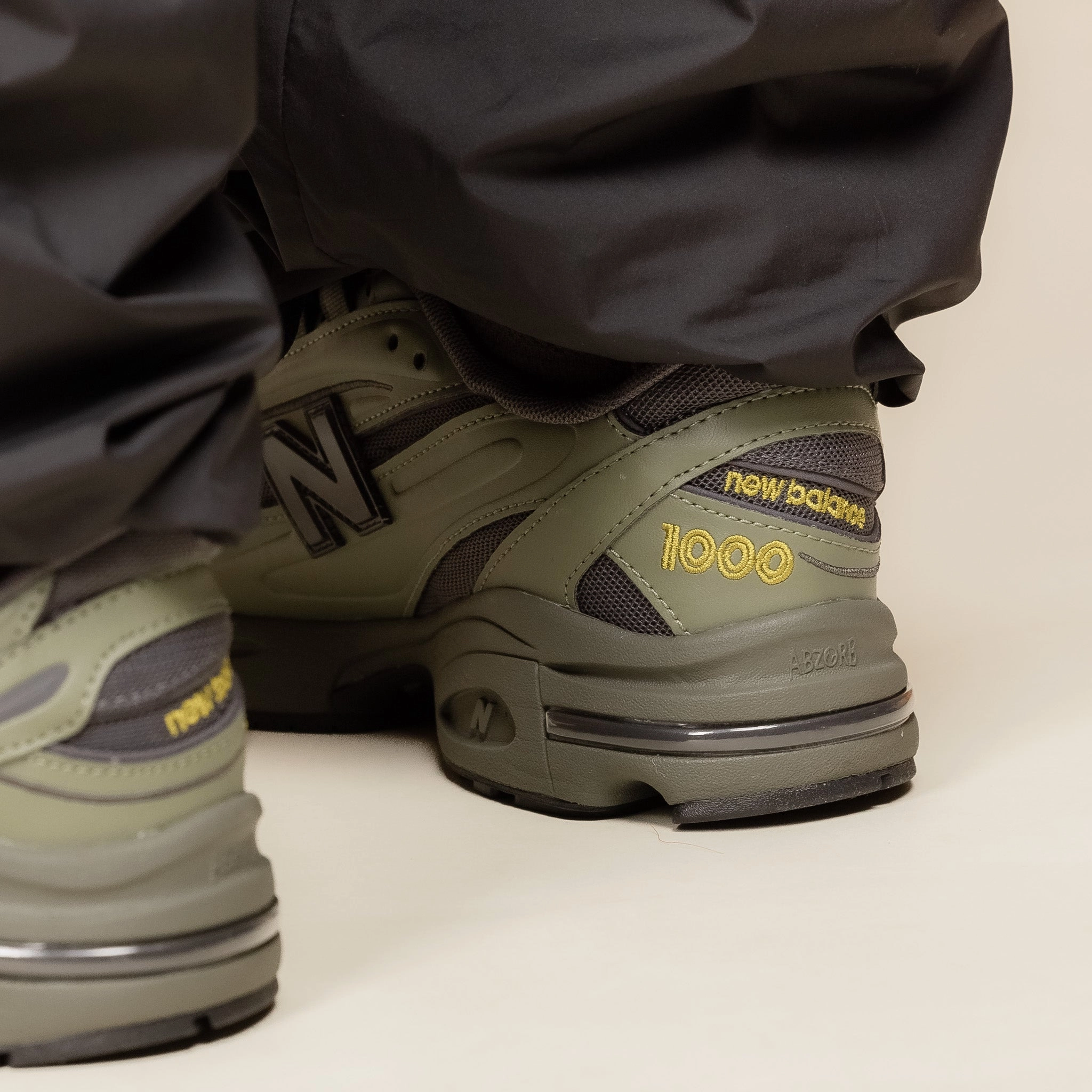 New Balance - M1000 - Dark Olivine Magnet Linen Air