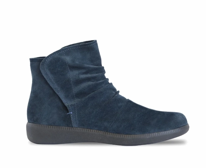 Munro Women's Scout Boots Deep Indigo Suede Lightweight Sole Office Worker