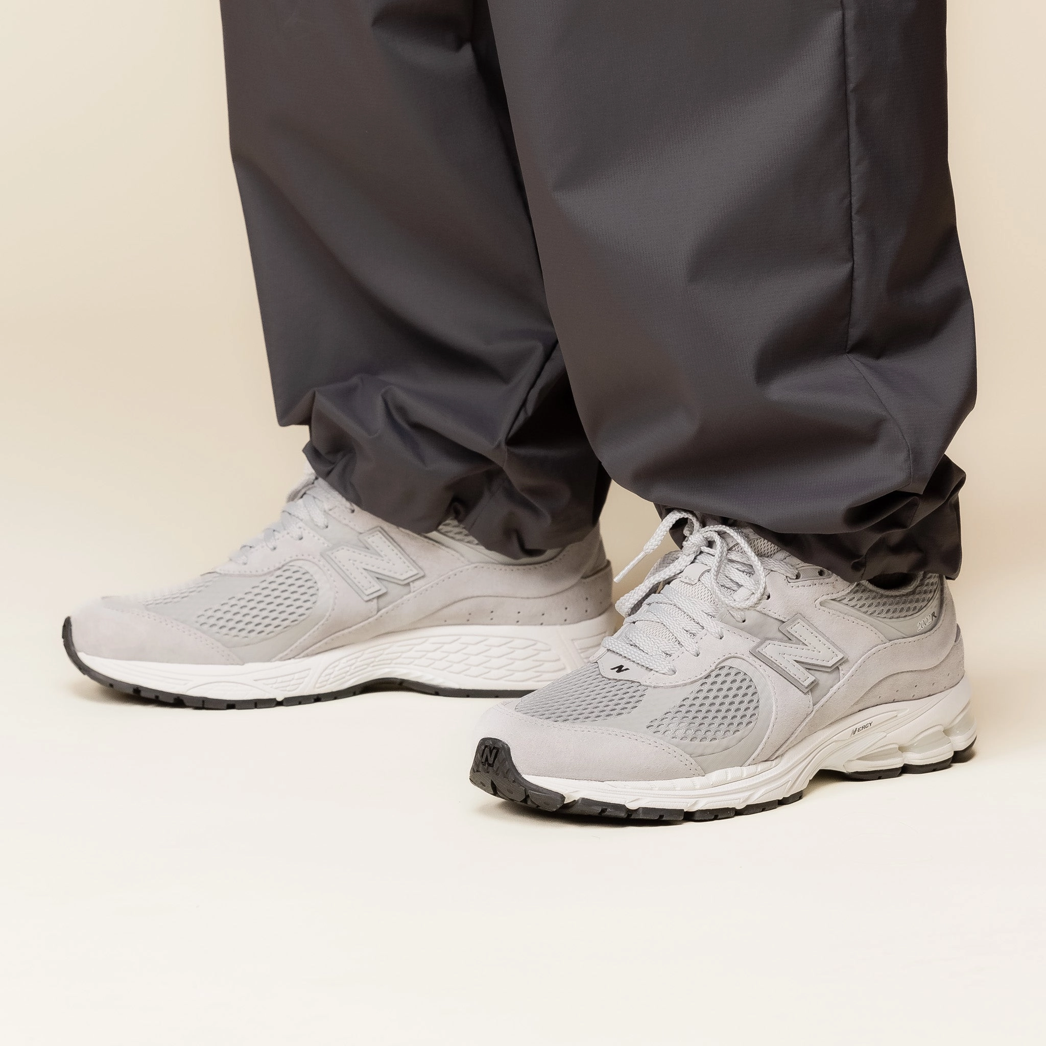 New Balance - 2002W - Raincloud, Silver Metallic & Black Weekend Casual