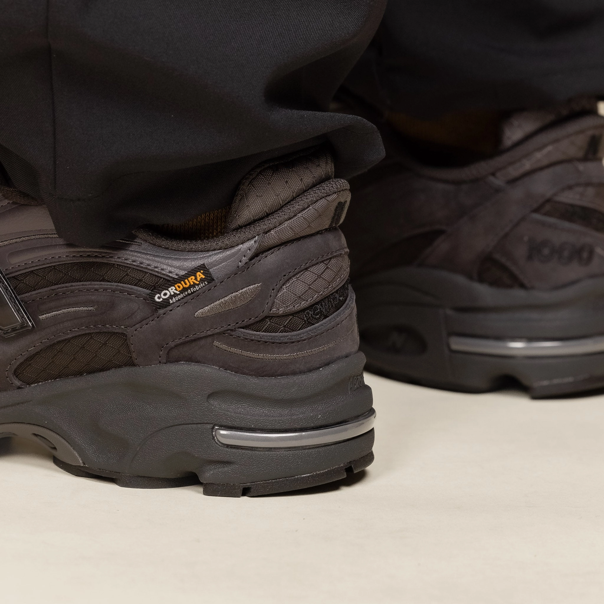 New Balance - M1000 Cordura - Black / Cement Pair Quick Power Grip
