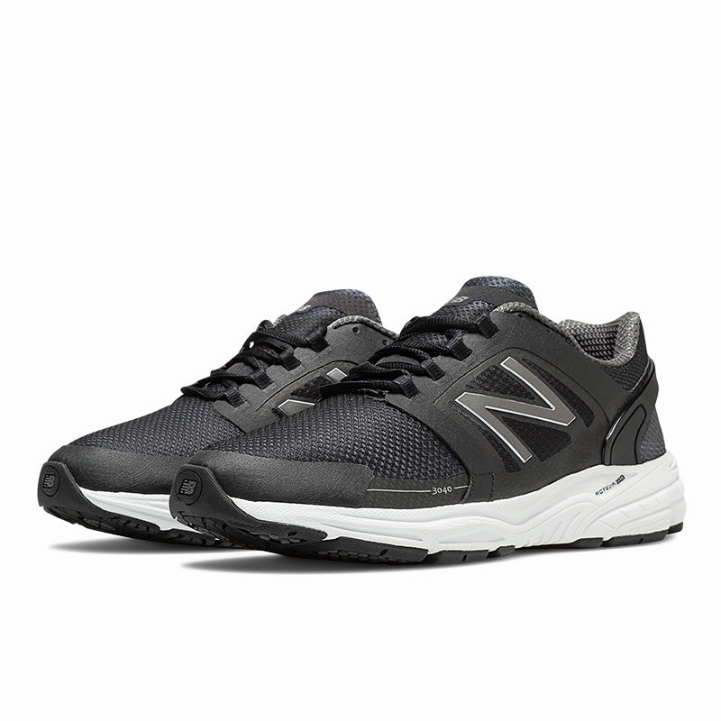 New Balance Men's Clearance Sneaker 3040v1 Black Ergonomic Fit
