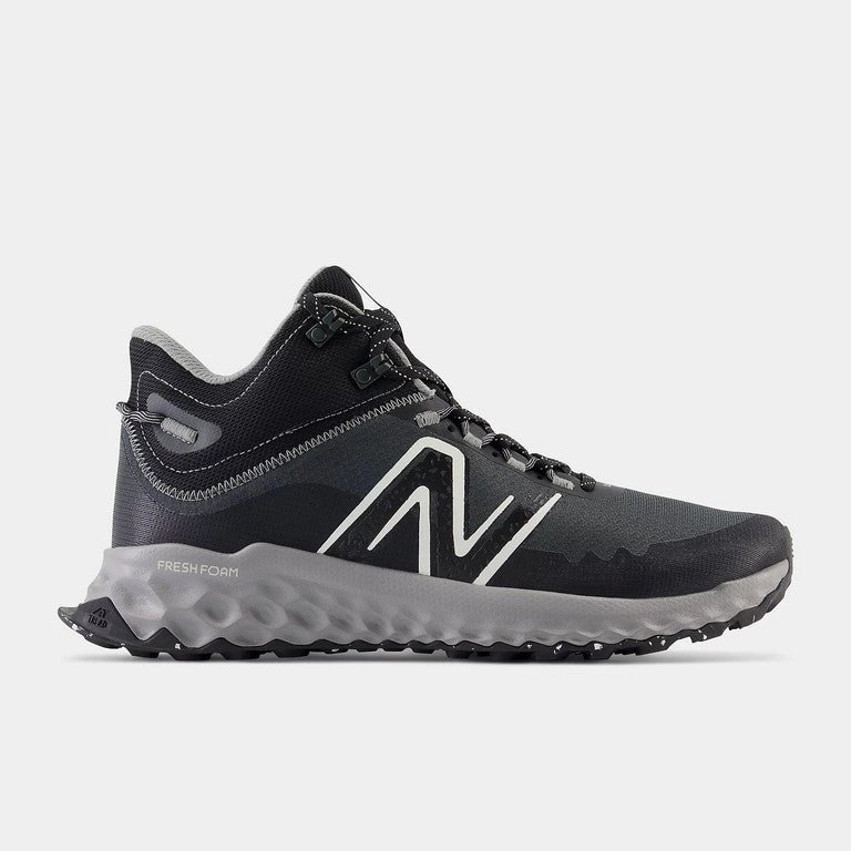 New Balance Men's Fresh Foam Garo?? Midcut Black/Grey Easy Fit