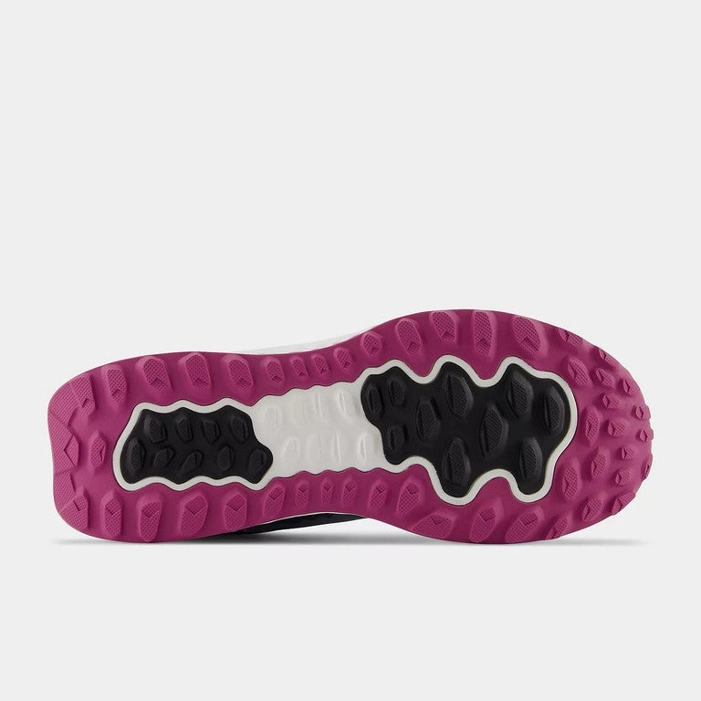 New Balance Women's Fresh Foam Garo?? Midcut Steel with scorpio and graphite Chill Ready