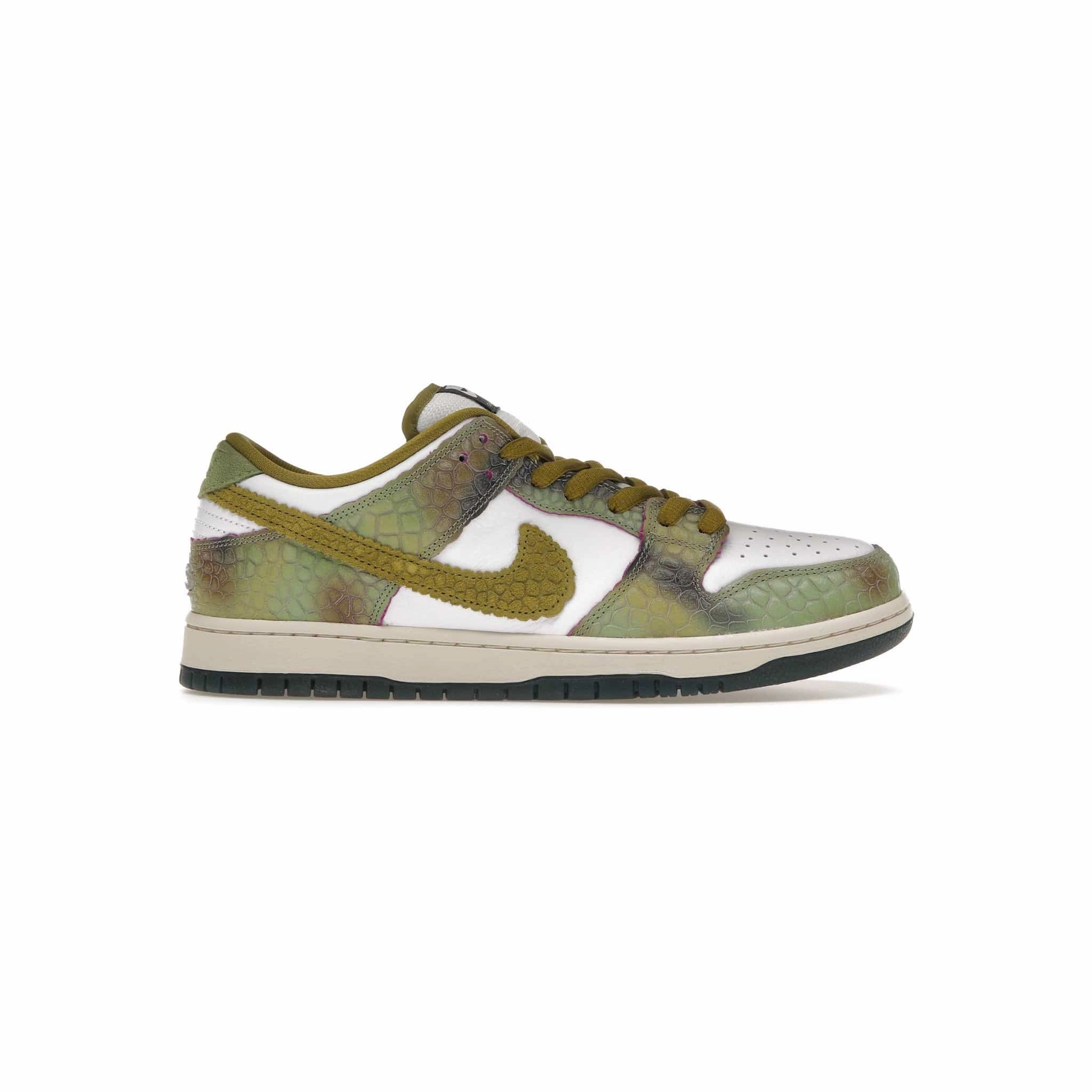 TPU sole Nike SB Dunk Low Alexis Sablone Chameleon
