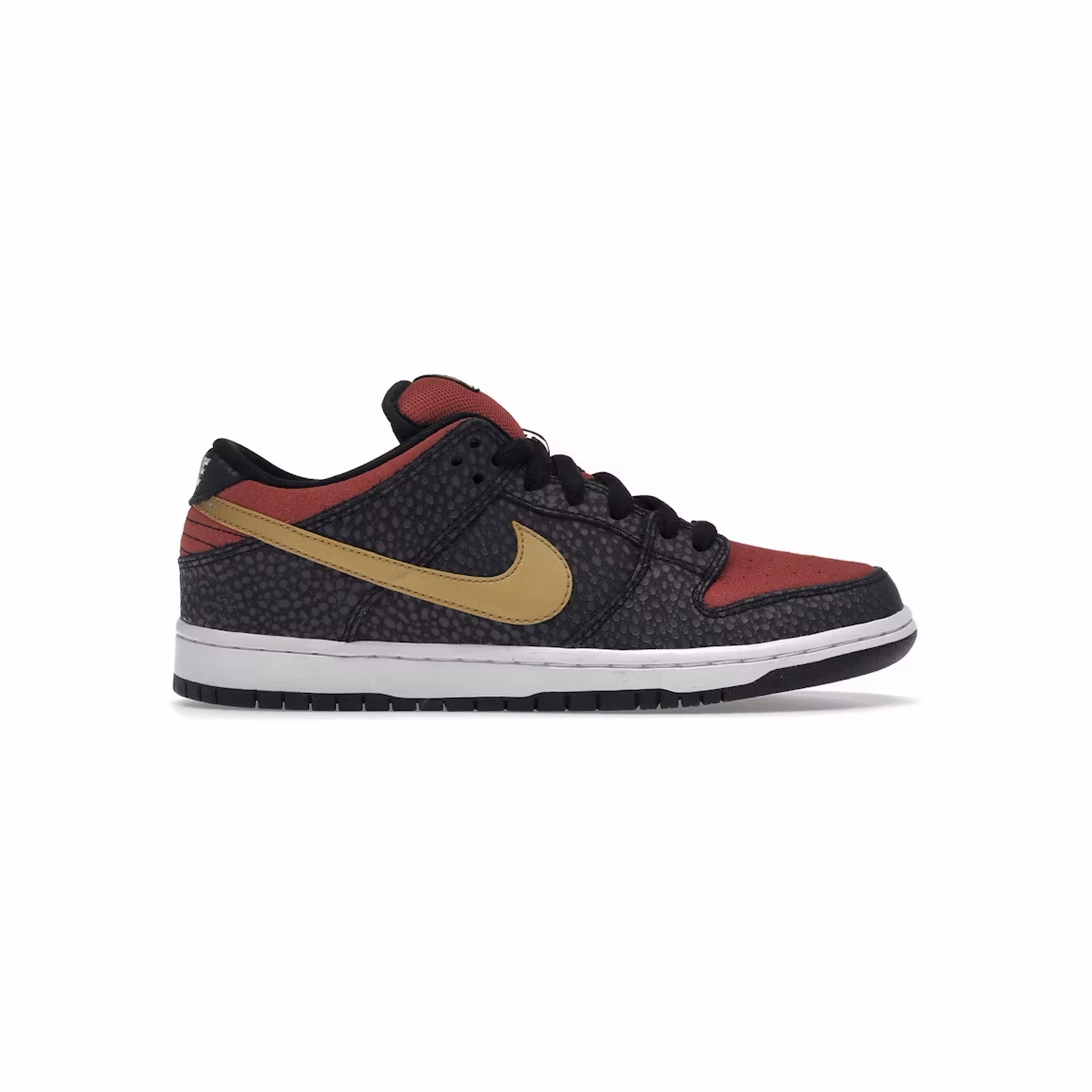 Trend Glow Nike SB Dunk Low Walk of Fame