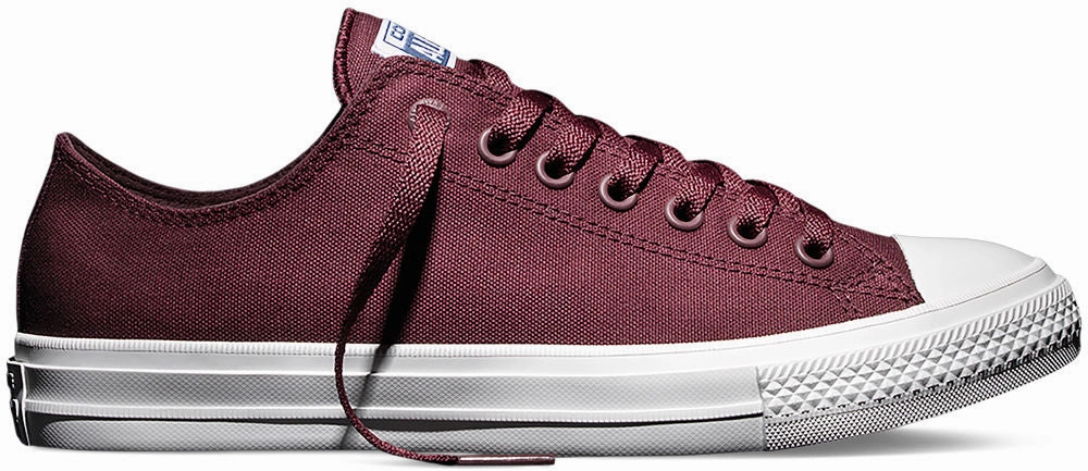 Converse Chuck Taylor II Low Top Bordeaux/White Matte Base