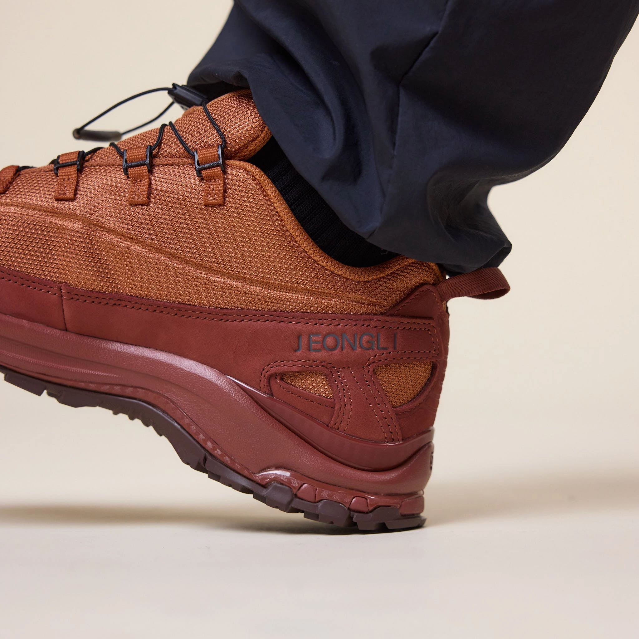 Pool Ready Salomon Advanced x JEONG LI - XA Pro 3D - Sierra / Henna / French Roast