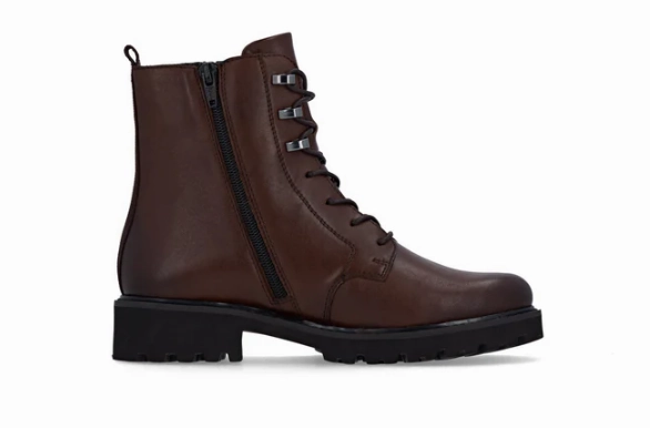 Remonte Women's D8656 Marusha Waterproof lace boot Brown Distressed finish