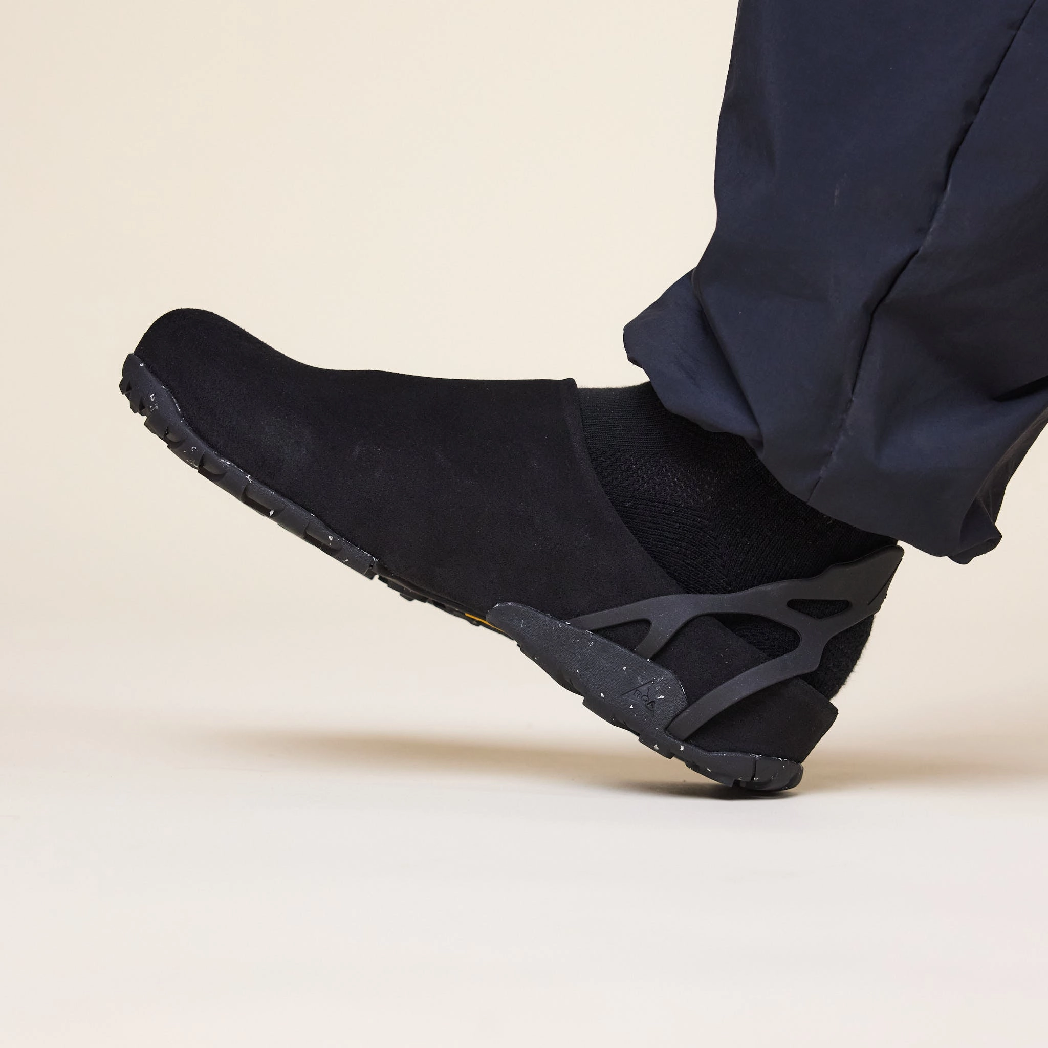 Durable Performance Roa Hiking - Fedaia Mule / Sandals - Black