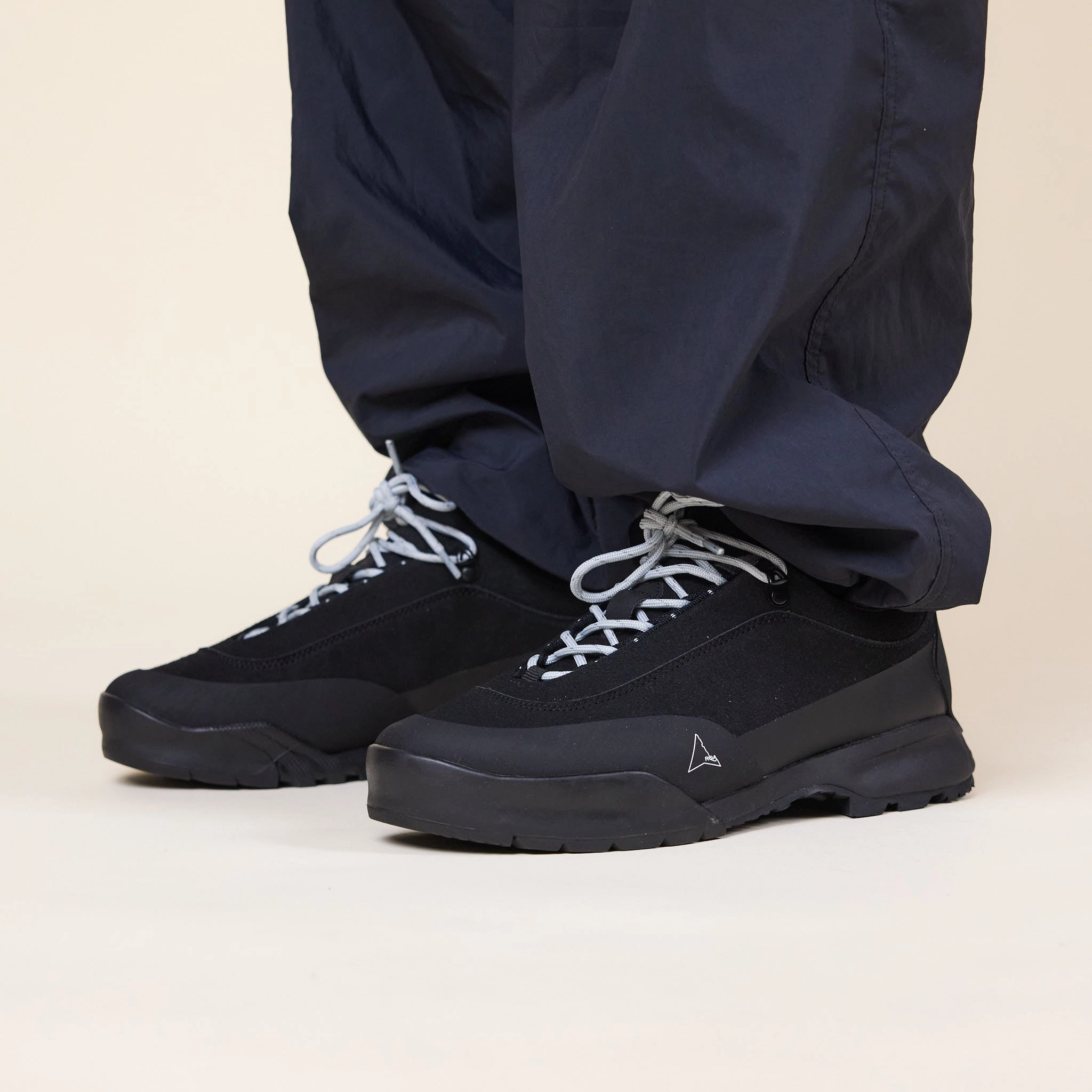 Comfortable Step Roa Hiking - Roa Cingino - Black