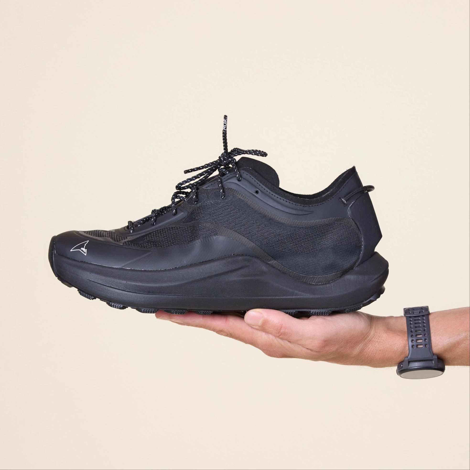 Roa Hiking - Sella Hiking Trainer  - Black Meadow Glow Comfort Upper